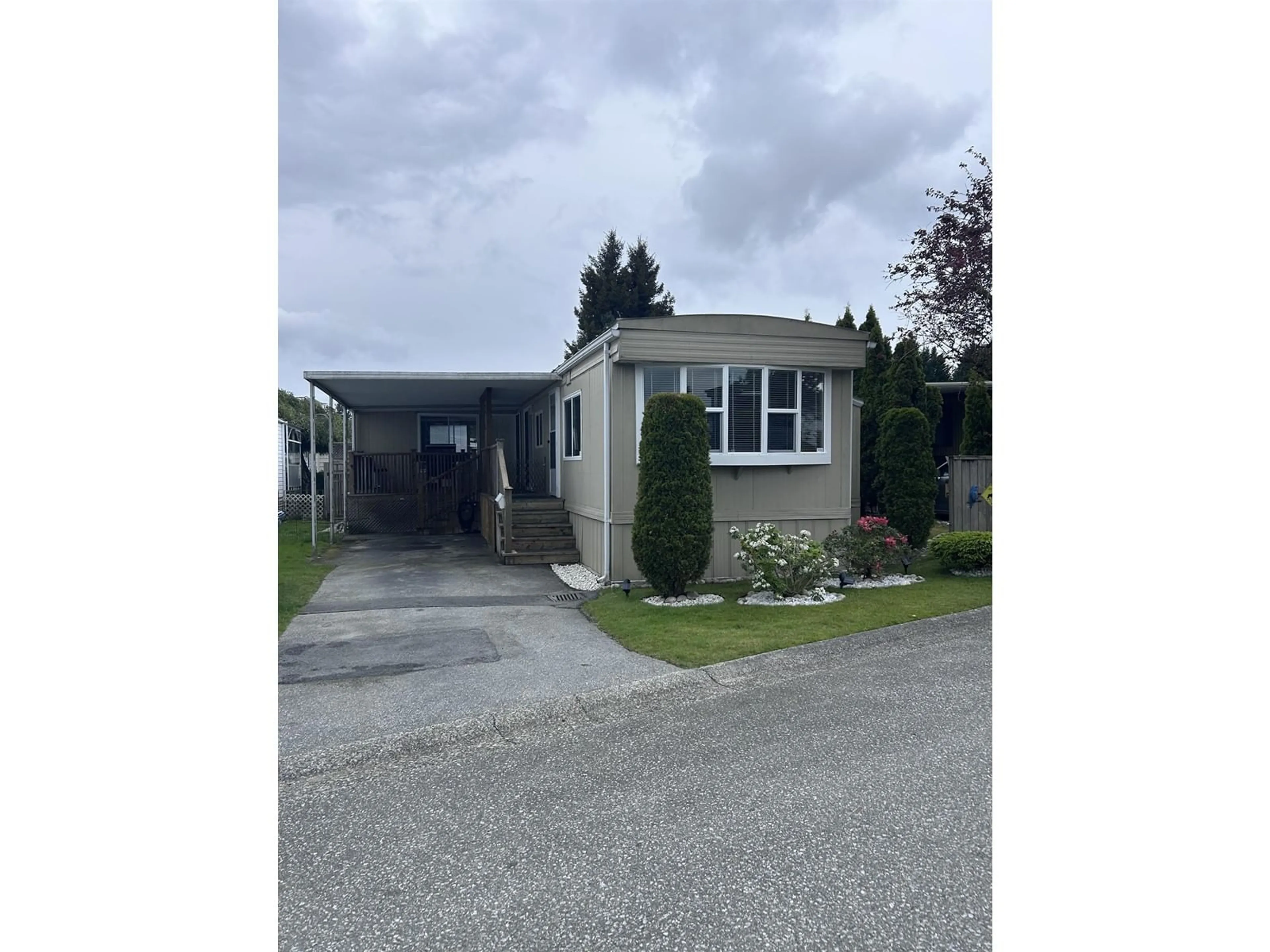 Unknown for 15860 NORFOLK, Surrey British Columbia V4A5K9