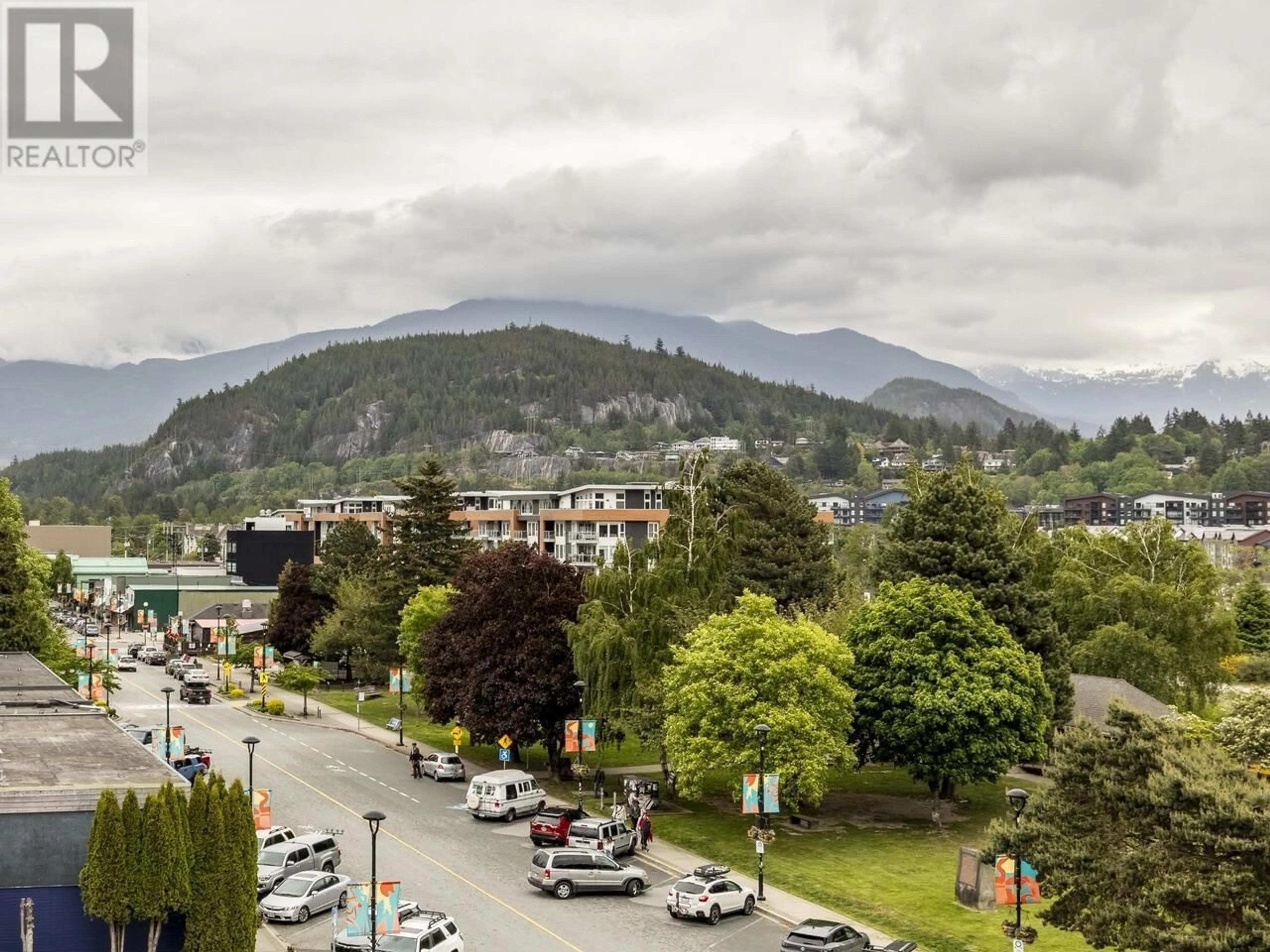 Blurry image for 524 - 37881 CLEVELAND AVENUE, Squamish British Columbia V8B0Z7