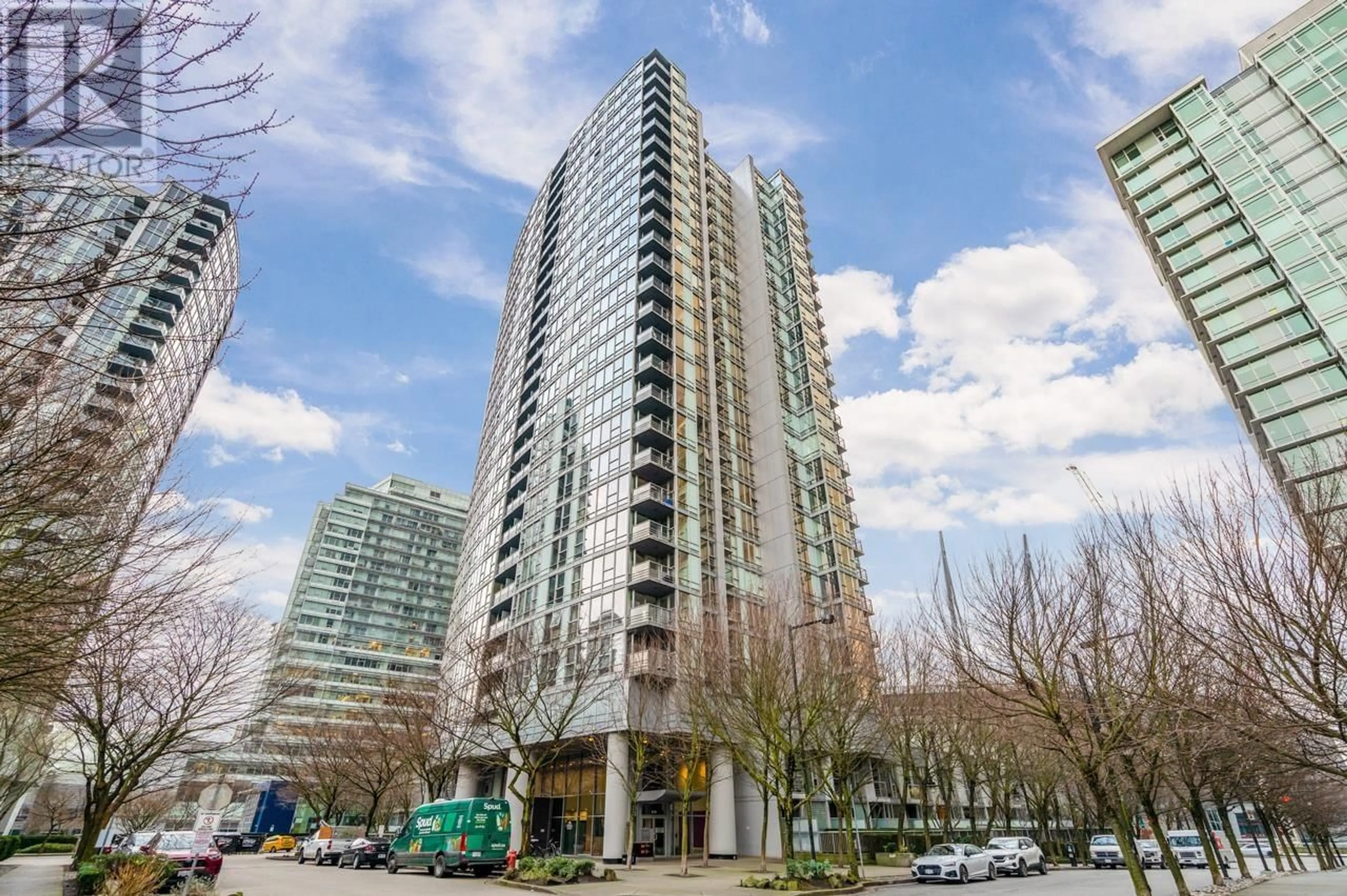 Patio, unknown for 2307 - 668 CITADEL PARADE, Vancouver British Columbia V6B1W6