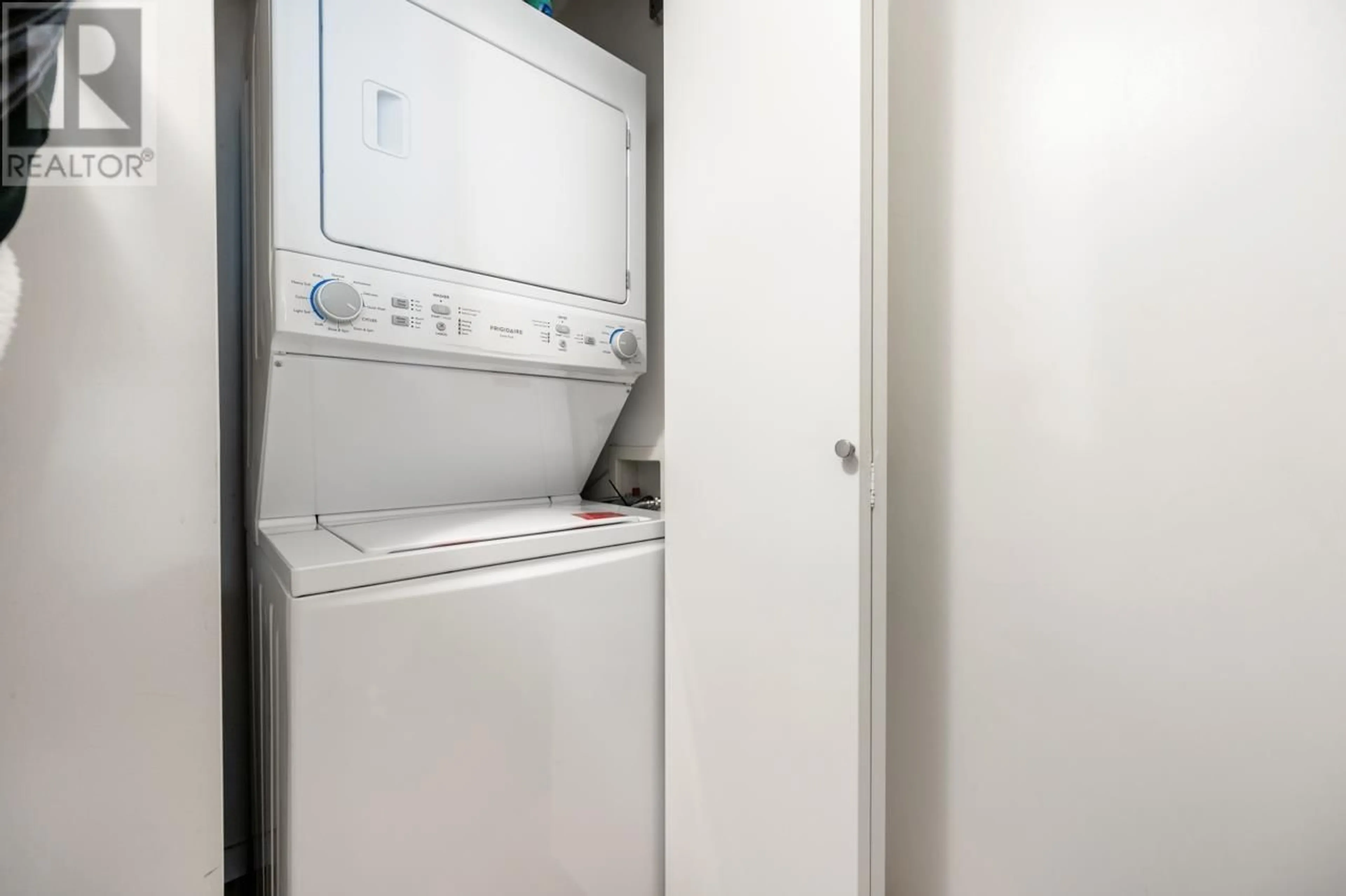Laundry room for 2307 - 668 CITADEL PARADE, Vancouver British Columbia V6B1W6