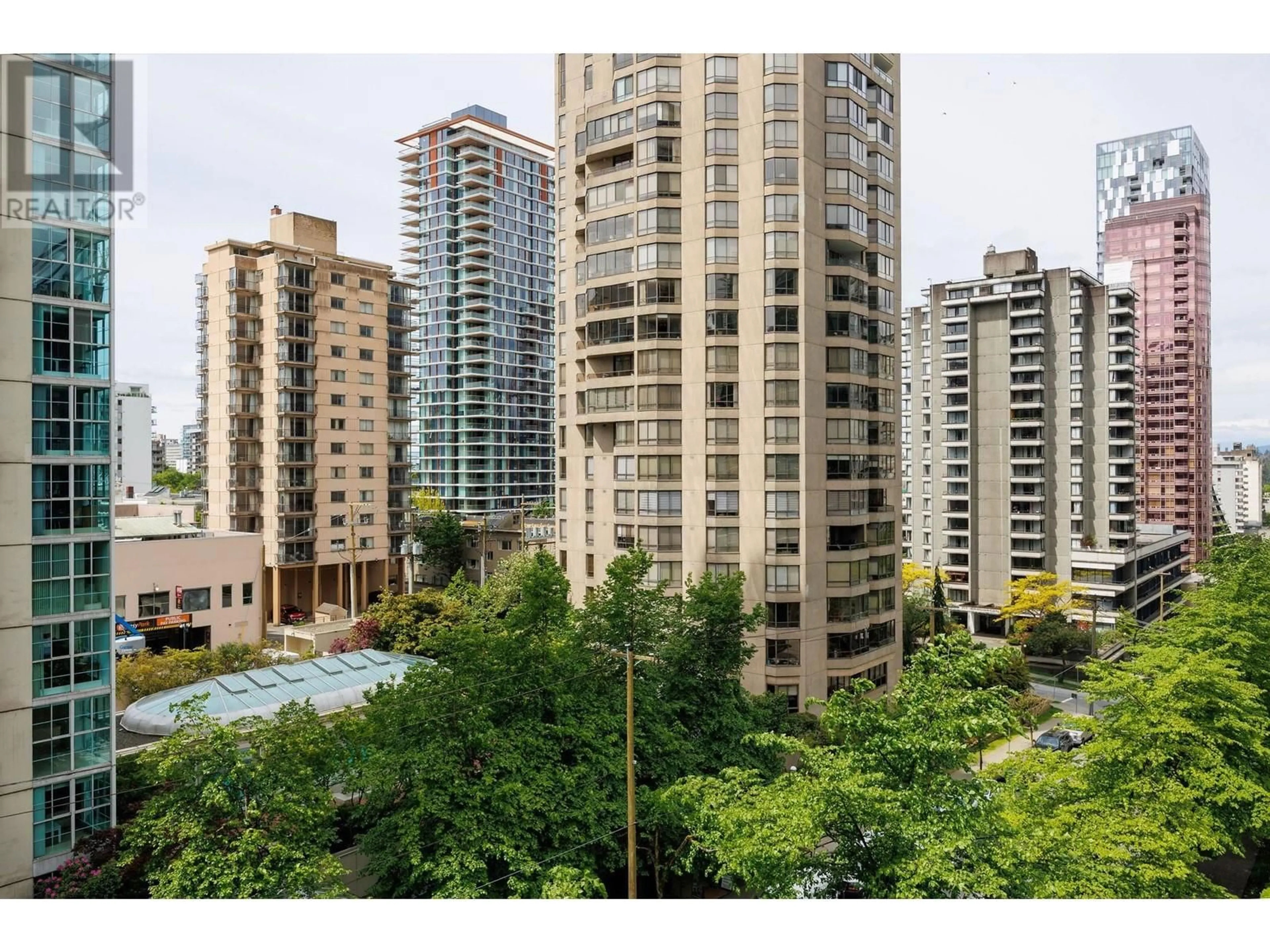 Patio, city buildings view from balcony for 809 - 1331 ALBERNI STREET, Vancouver British Columbia V6E4S1