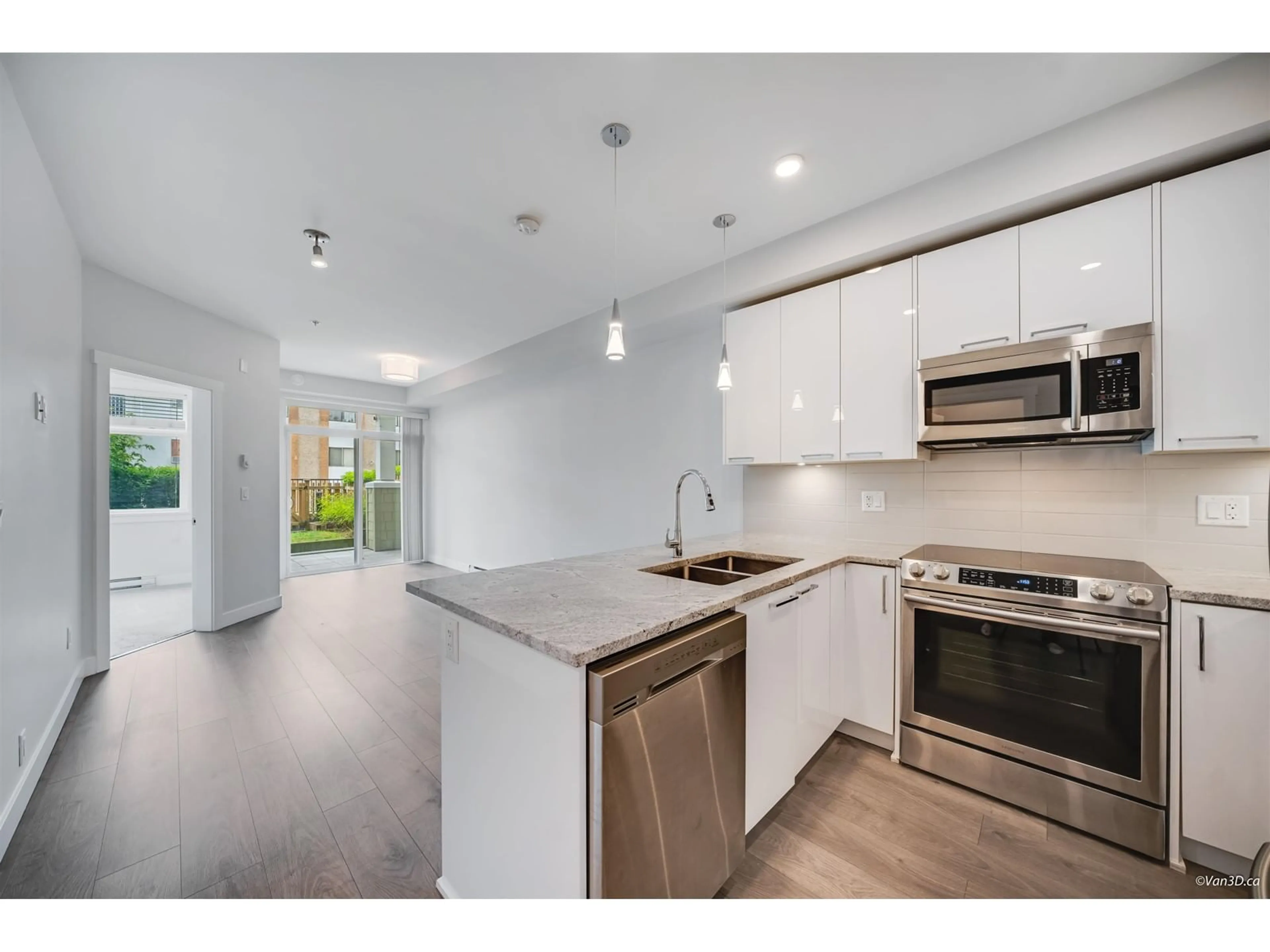 Open concept kitchen, unknown for 116 - 20686 EASTLEIGH, Langley British Columbia V3A0M4