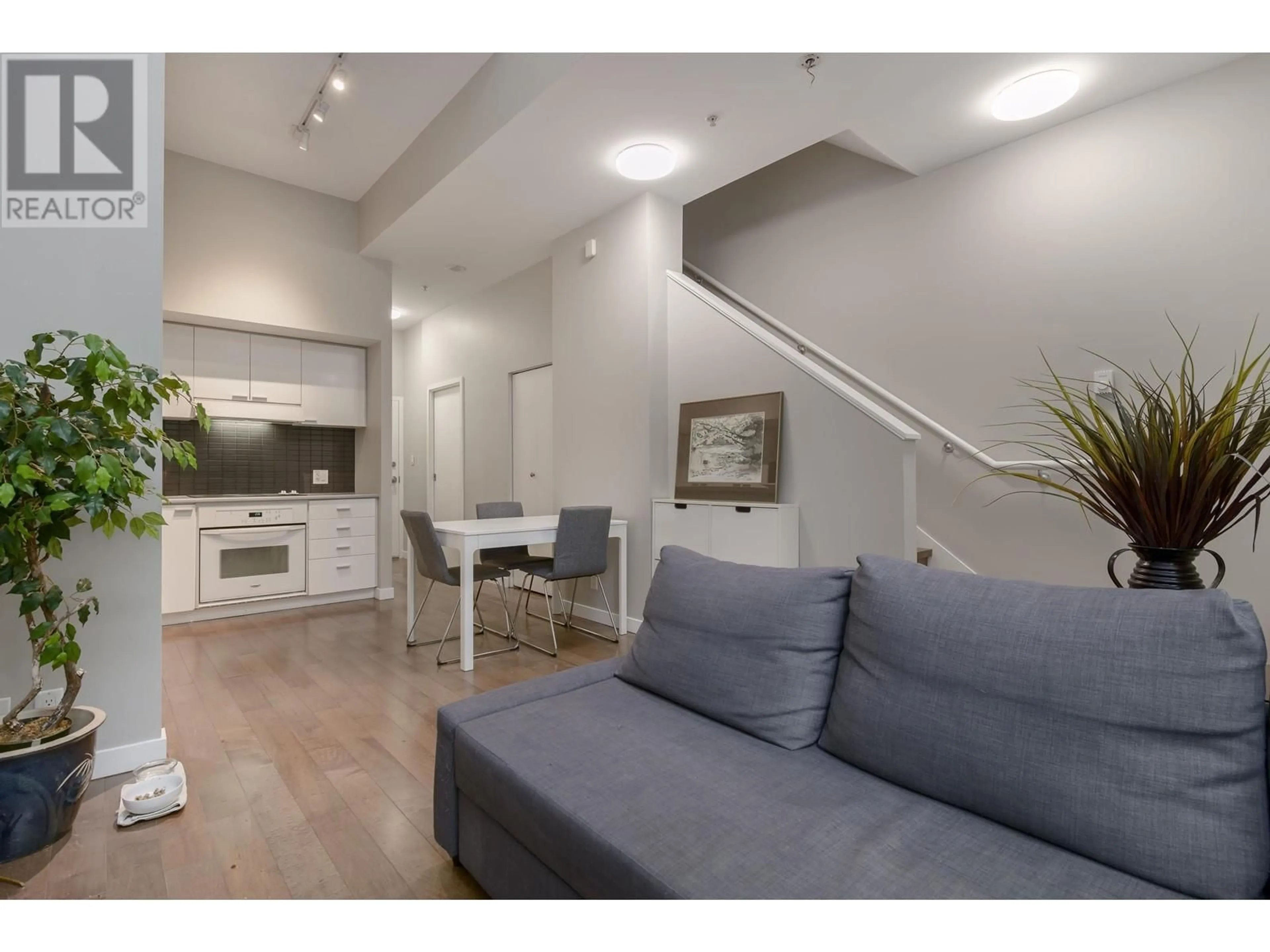 Living room with furniture, unknown for 128 DUNSMUIR STREET, Vancouver British Columbia V6B1X7