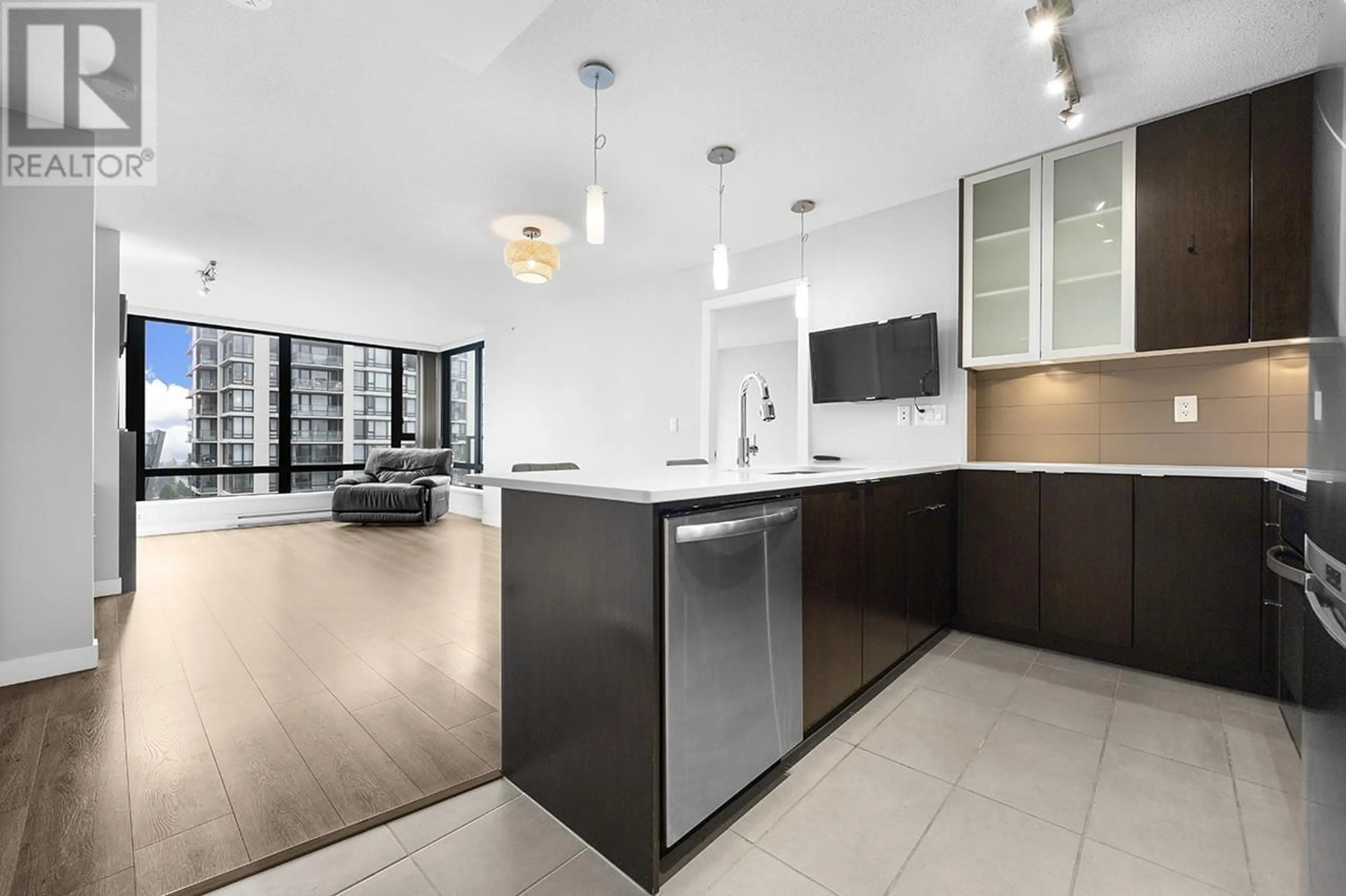 Unknown for 1505 - 7325 ARCOLA STREET, Burnaby British Columbia V5E0A8