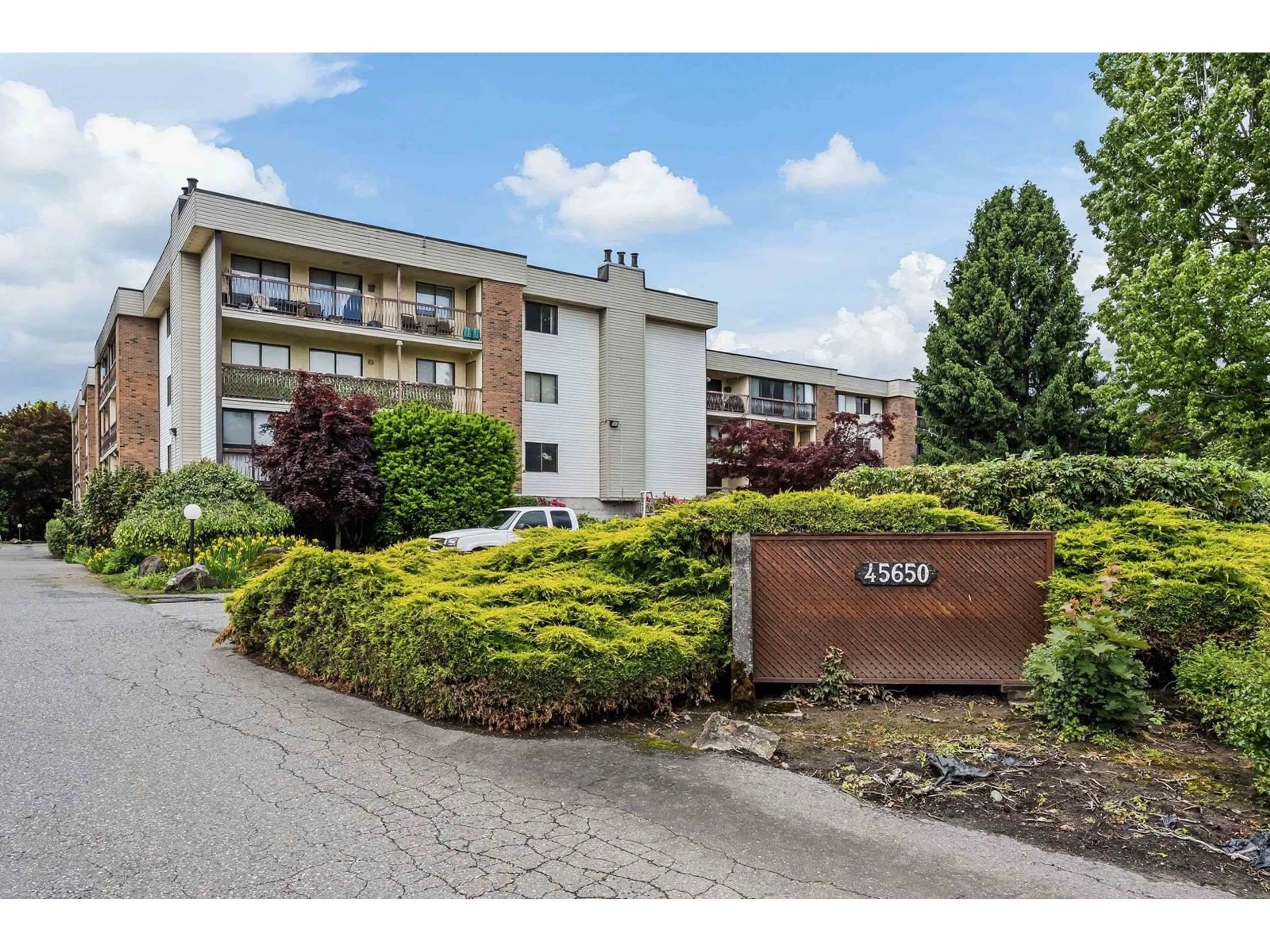Unknown for 1312 - 45650 MCINTOSH DRIVE, Chilliwack British Columbia V2P6Y5