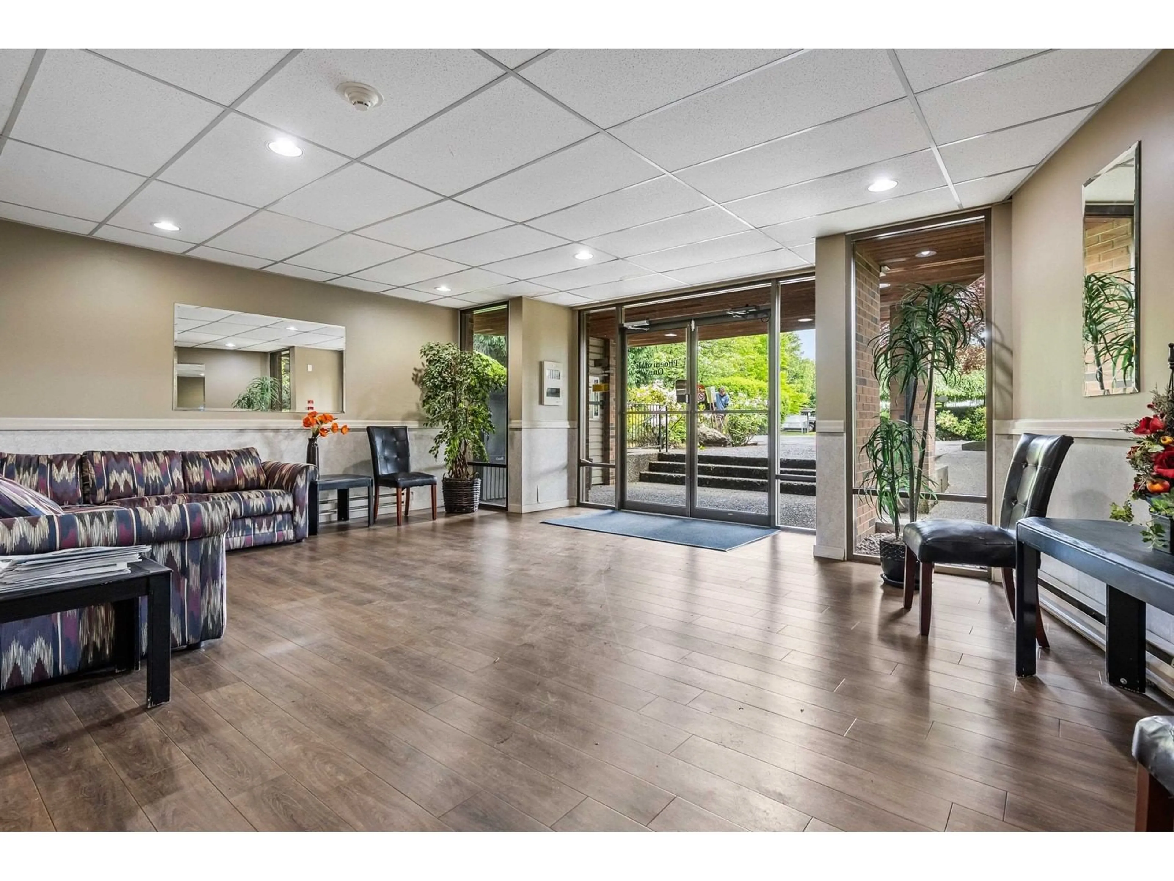 Lobby for 1312 - 45650 MCINTOSH DRIVE, Chilliwack British Columbia V2P6Y5