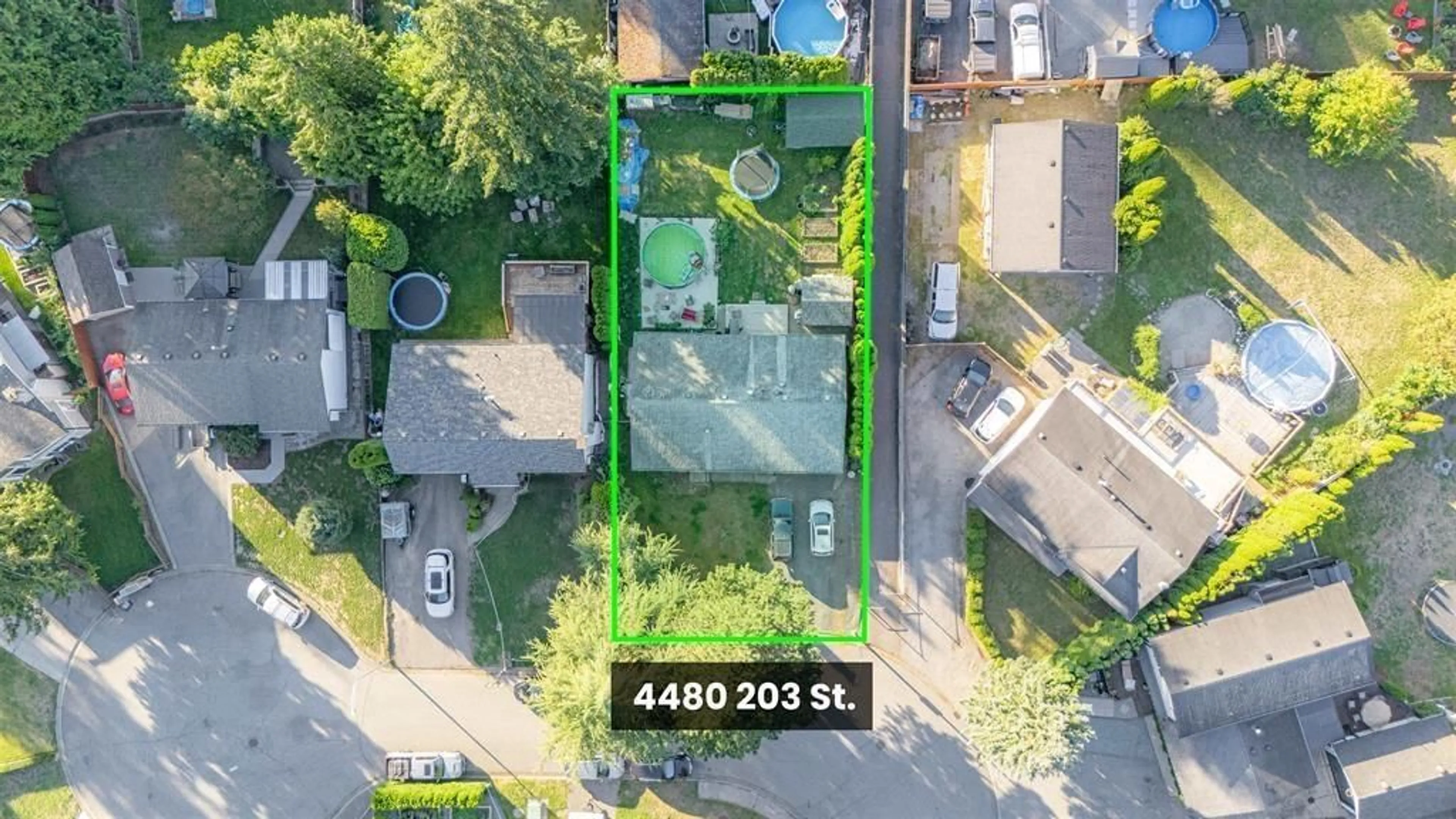A pic from outside/outdoor area/front of a property/back of a property/a pic from drone, street for 4480 203, Langley British Columbia V3A6P7