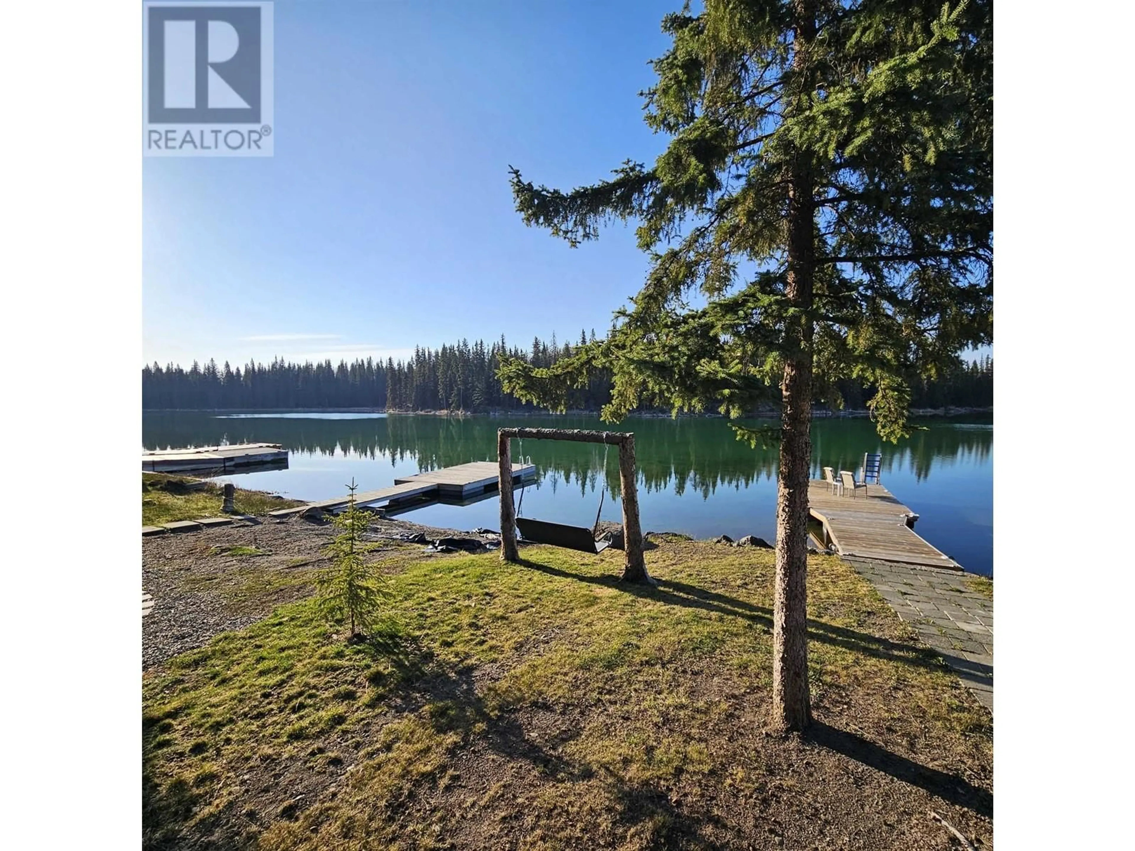 A pic from outside/outdoor area/front of a property/back of a property/a pic from drone, water/lake/river/ocean view for 7228 BOULANGER ROAD, Lone Butte British Columbia V0K1X1