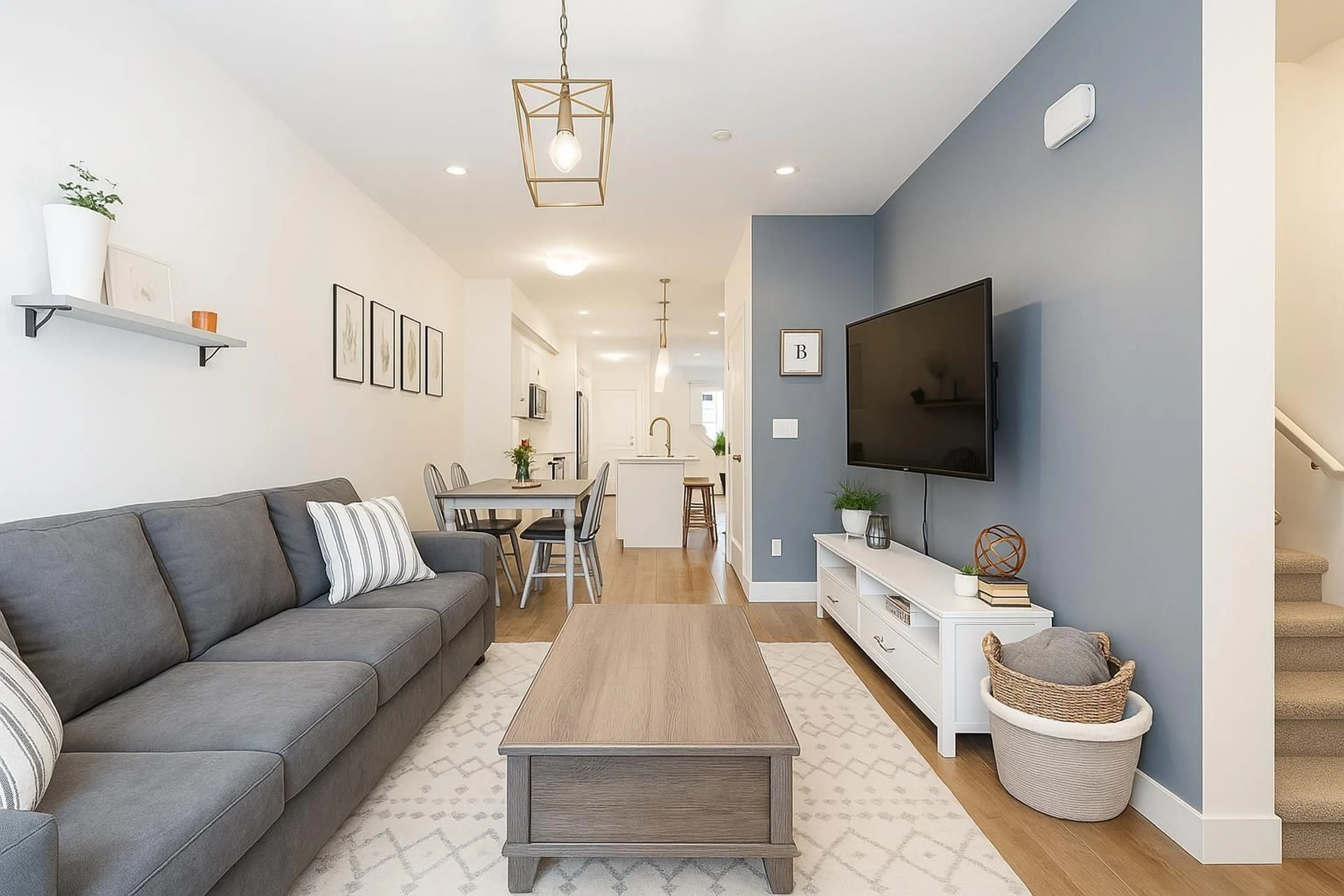 Living room with furniture, unknown for 3 - 20901 83, Langley British Columbia V2Y0W8