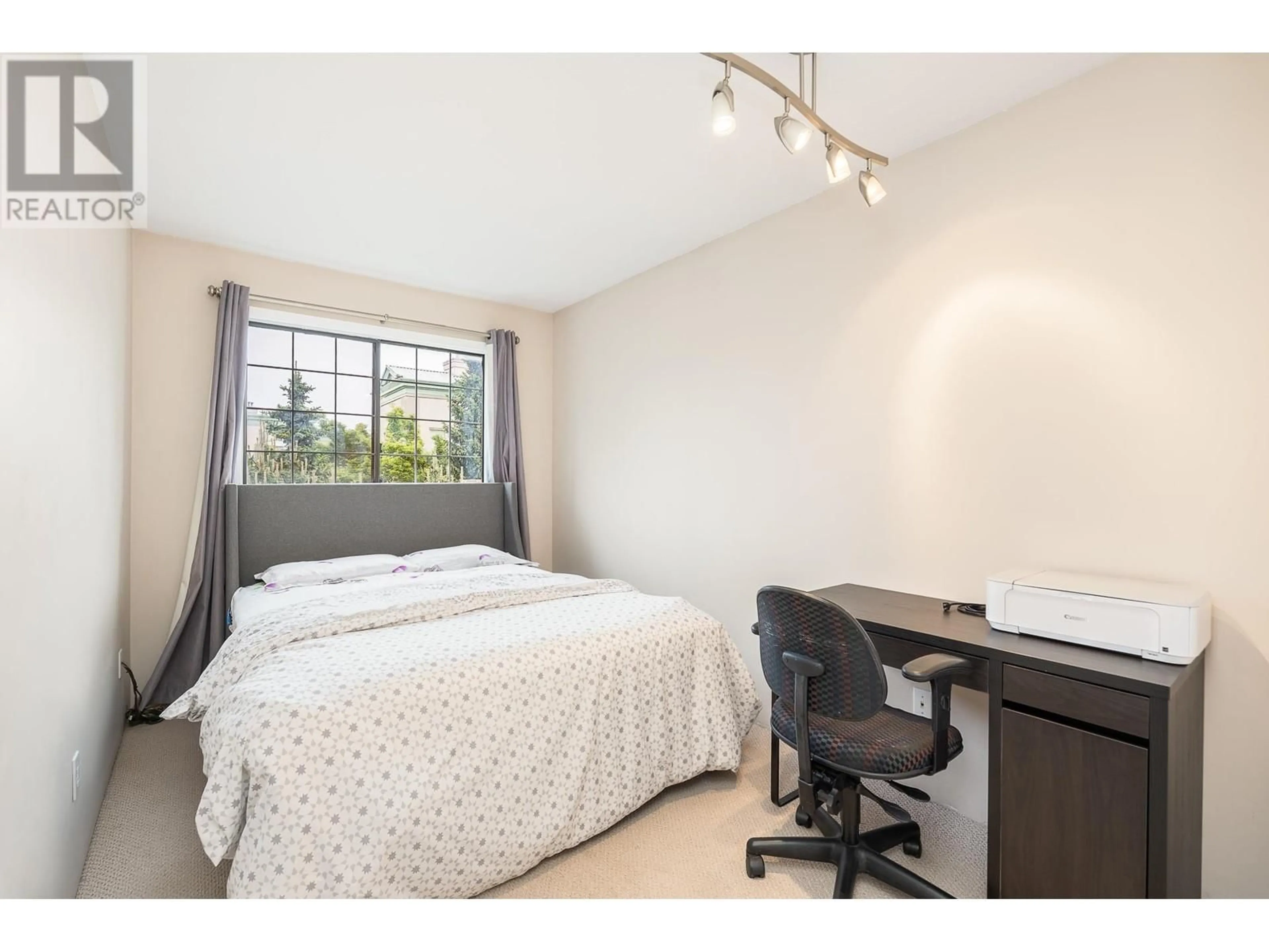 A pic of a room for 330 - 7480 ST. ALBANS ROAD, Richmond British Columbia V6Y2K6