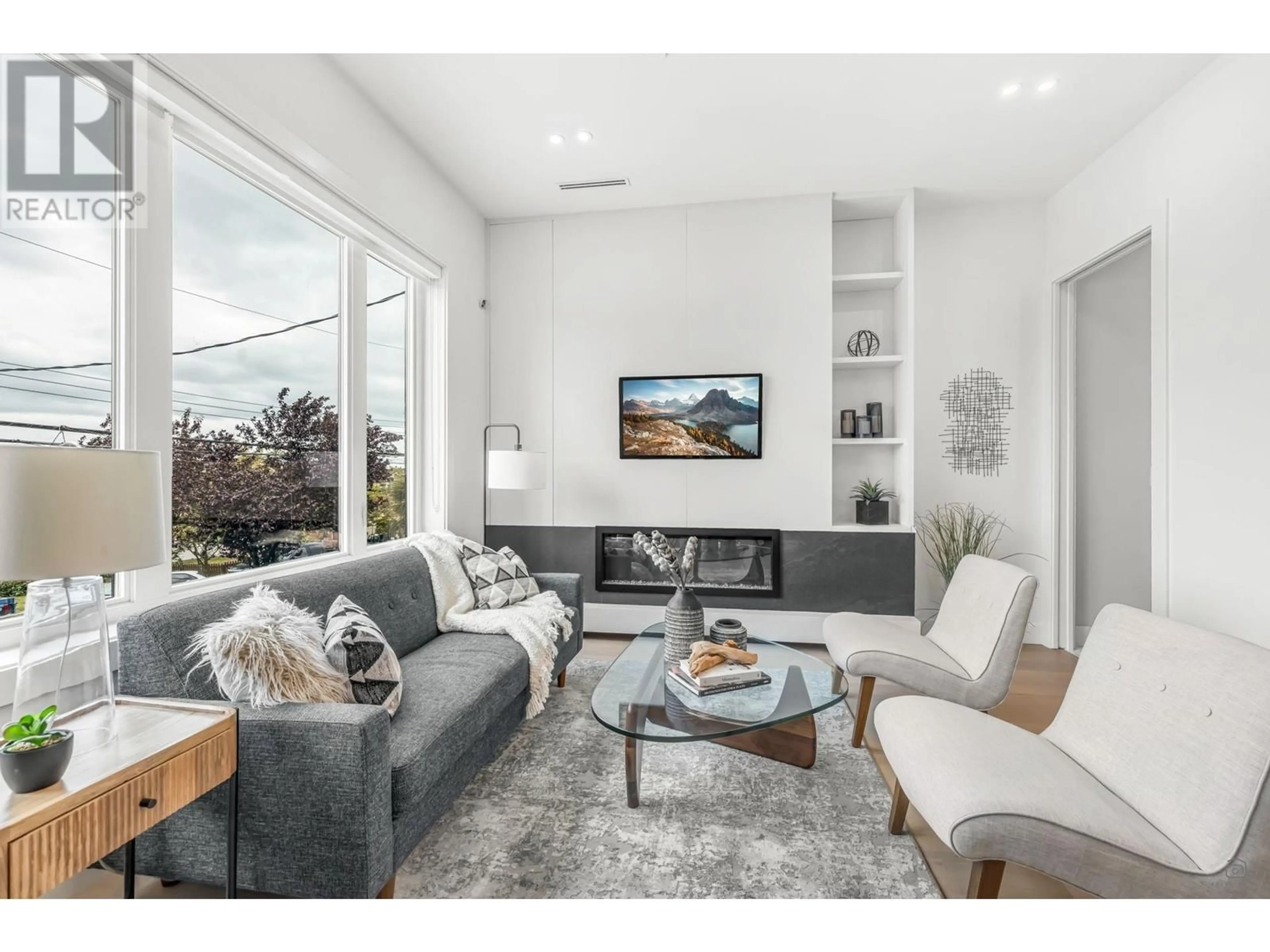 Living room with furniture, unknown for 1-773 E 61ST AVENUE, Vancouver British Columbia V5X2C1