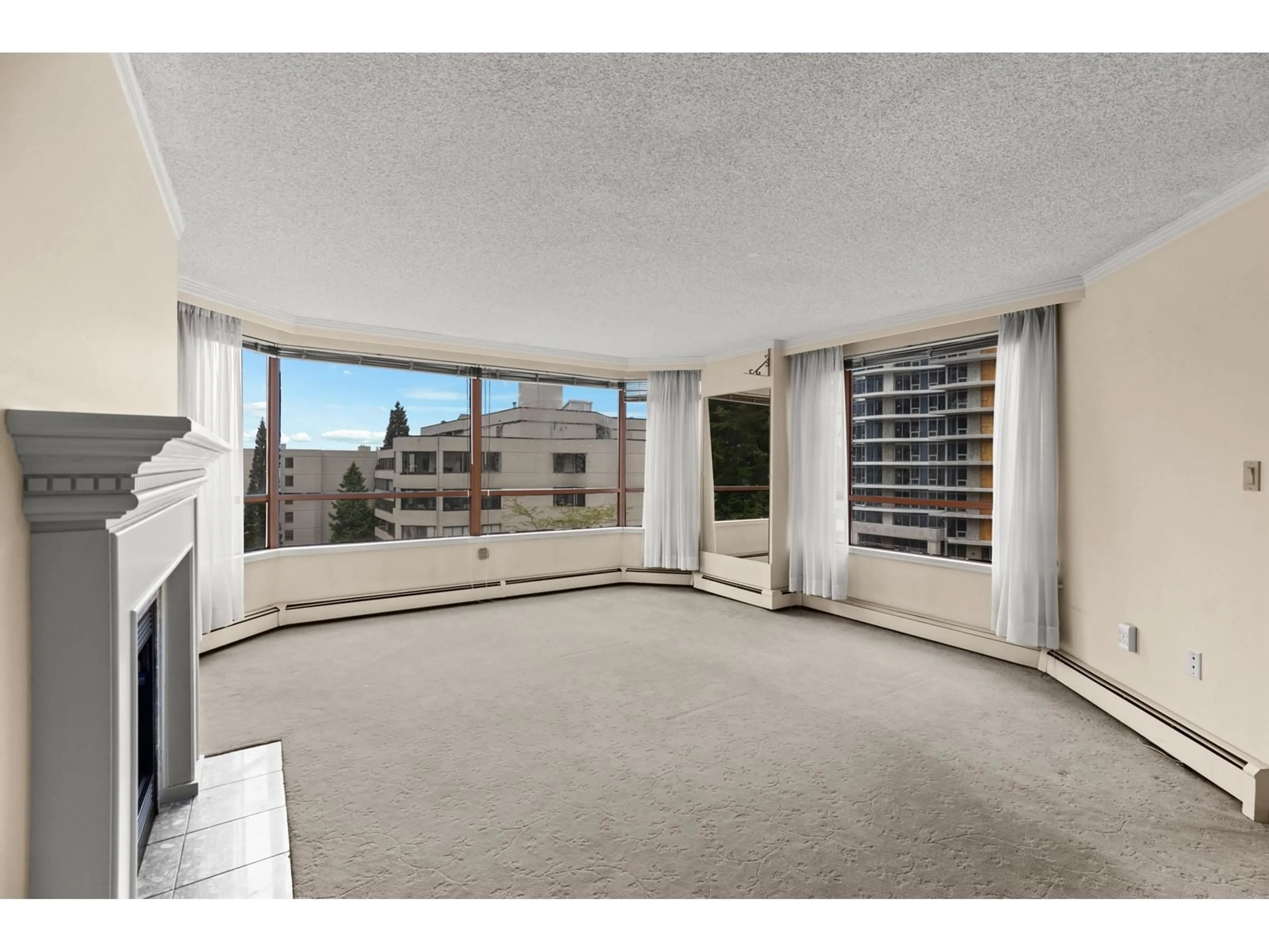 A pic of a room for 608 - 15111 RUSSELL, White Rock British Columbia V4B2P4