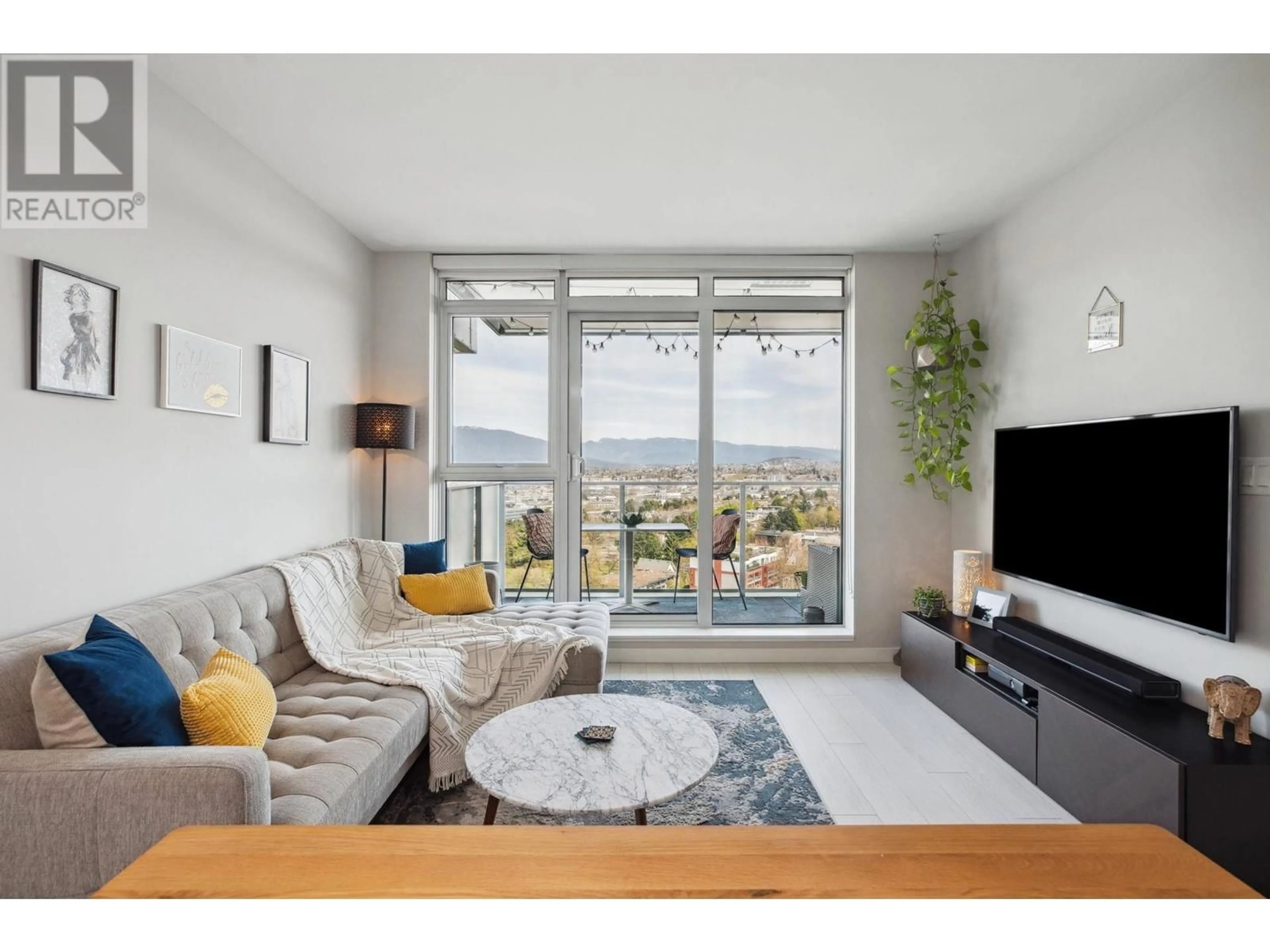 Living room with furniture, unknown for 1804 - 285 10TH AVENUE, Vancouver British Columbia V5T0H6
