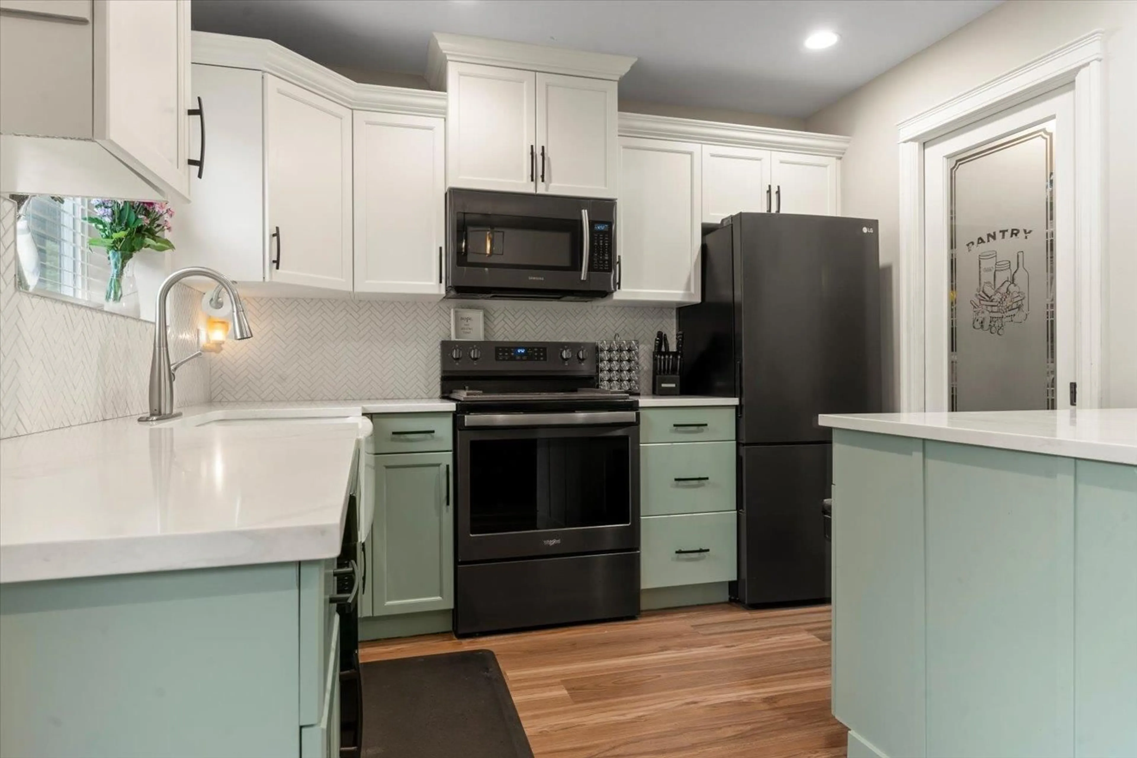 Open concept kitchen, unknown for 41 - 46778 HUDSON ROAD, Chilliwack British Columbia V2R0K4