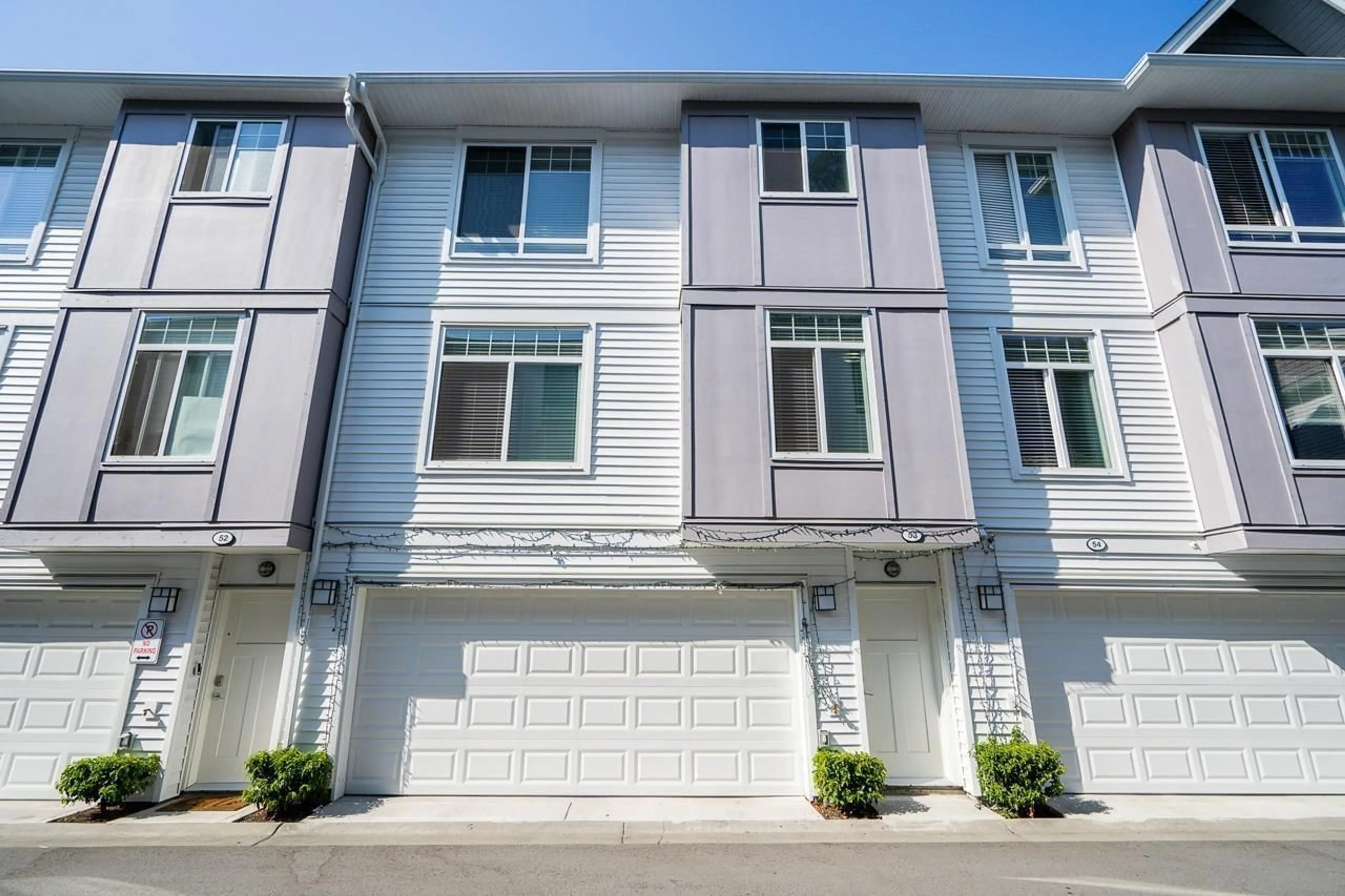 Home with vinyl exterior material, street for 53 - 11267 133, Surrey British Columbia V3R0E3