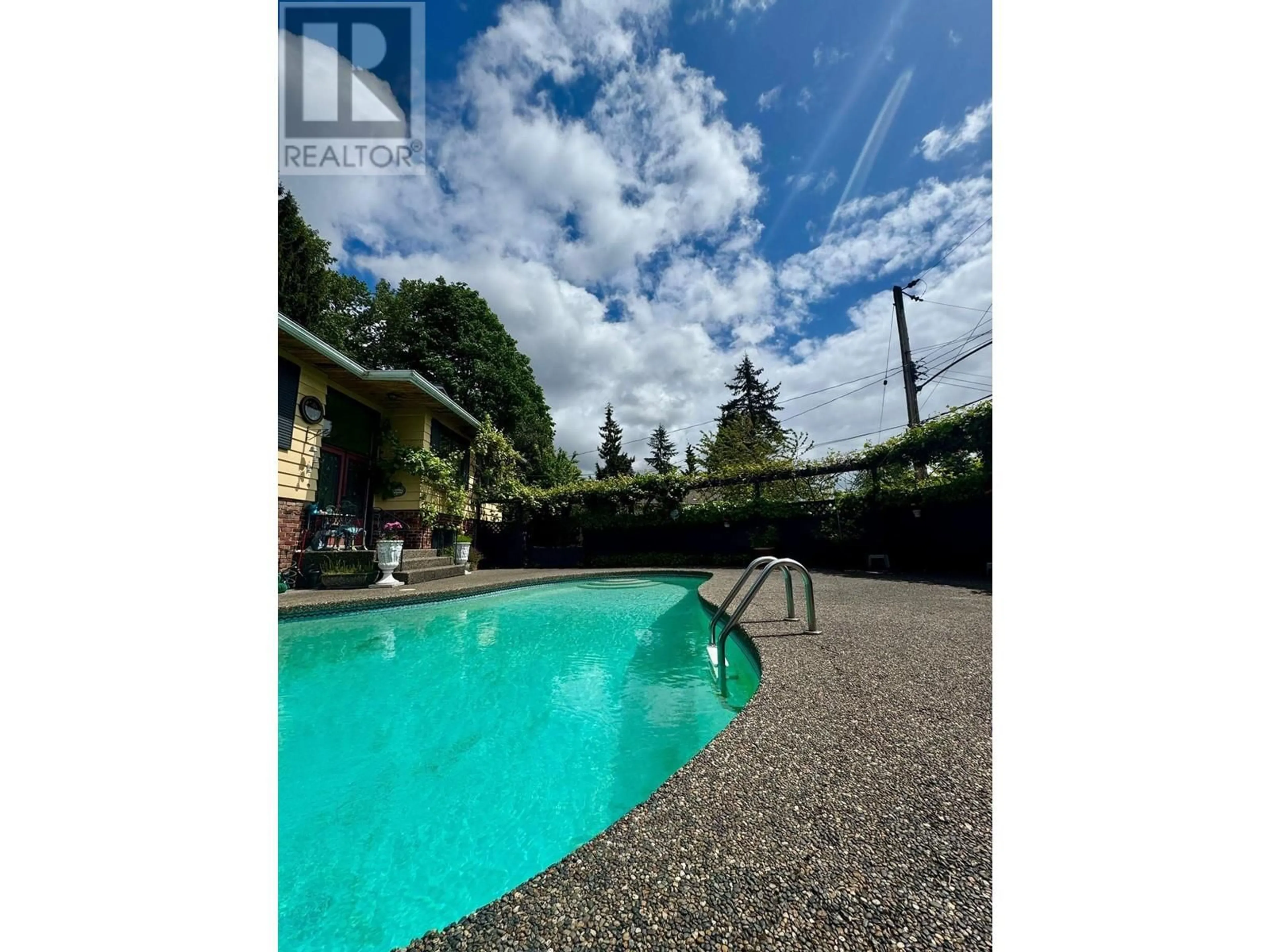 Pool for 1240 EASTVIEW ROAD, North Vancouver British Columbia V7J1L6