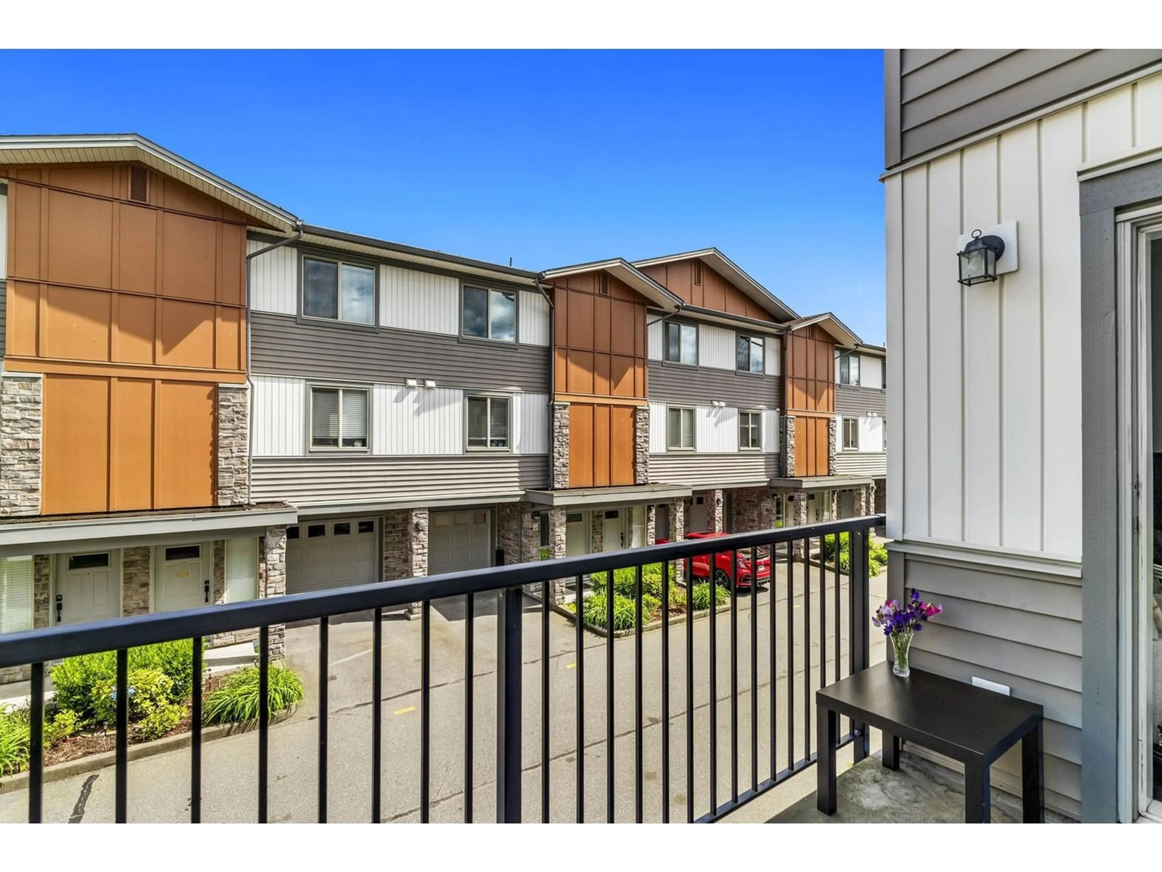 Patio, street for 55 - 34248 KING, Abbotsford British Columbia V2S0B1