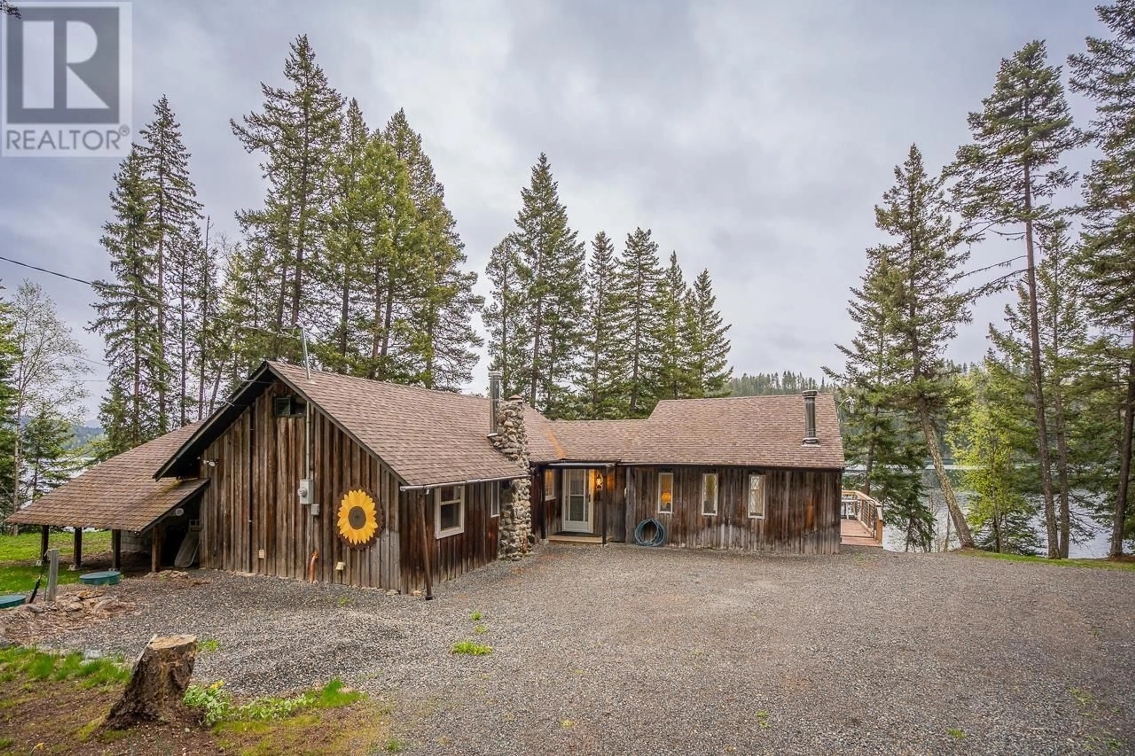 Unknown for 6061 MAHOOD LAKE ROAD, Deka Lake / Sulphurous / Hathaway Lakes British Columbia V0K1X3