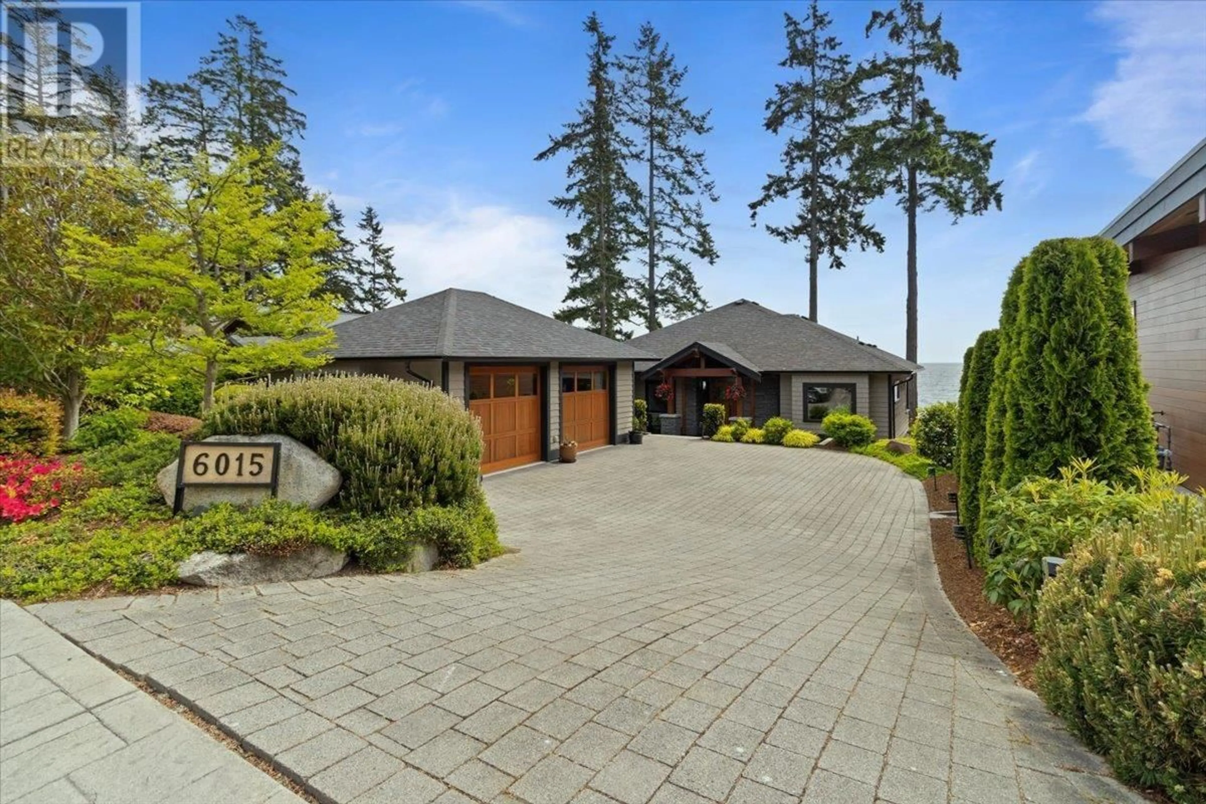 Unknown for 6015 SILVERSTONE LANE, Sechelt British Columbia V7Z0T8