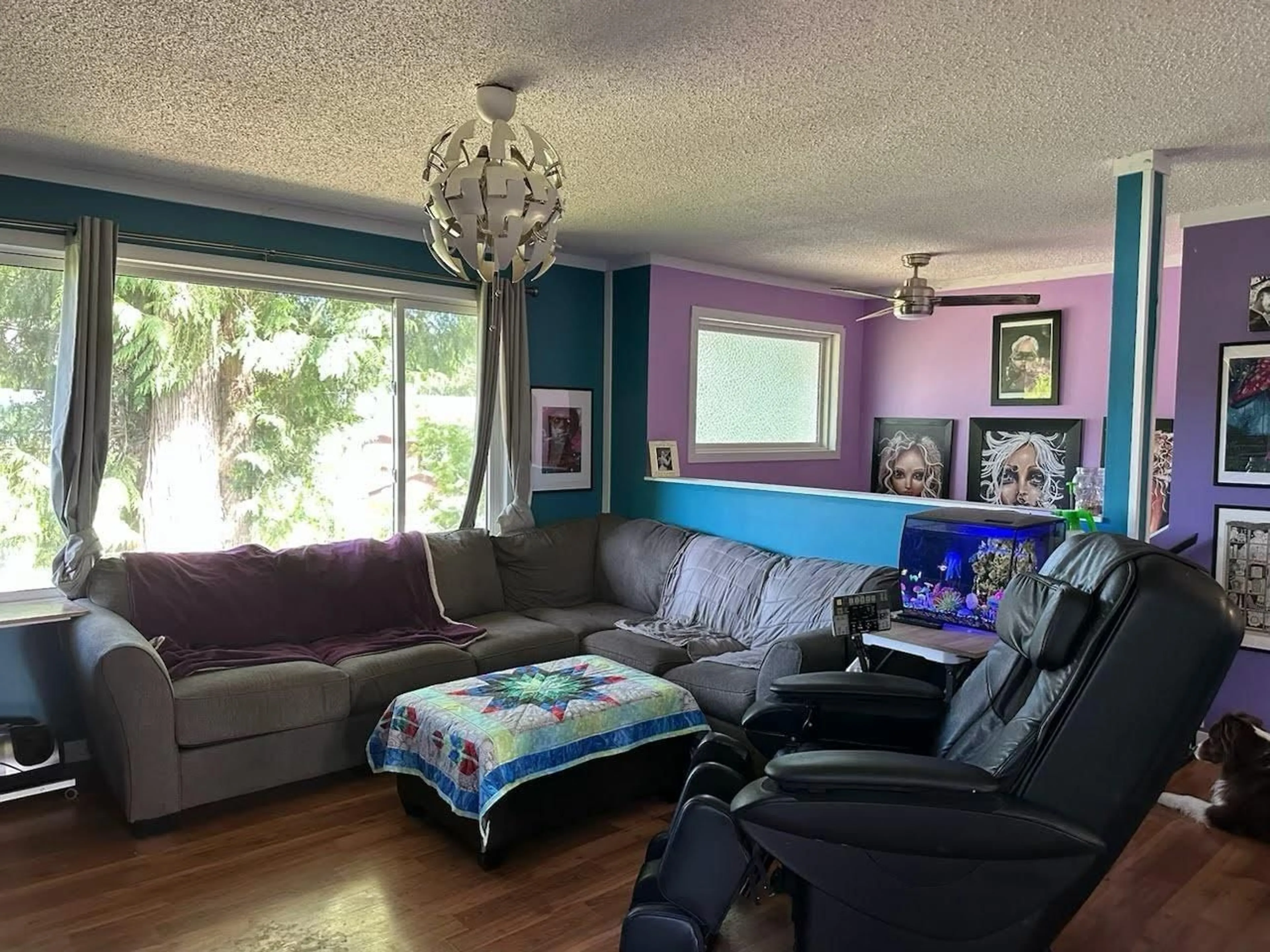 Living room with furniture, unknown for 7983 DUNSMUIR, Mission British Columbia V2V4S2