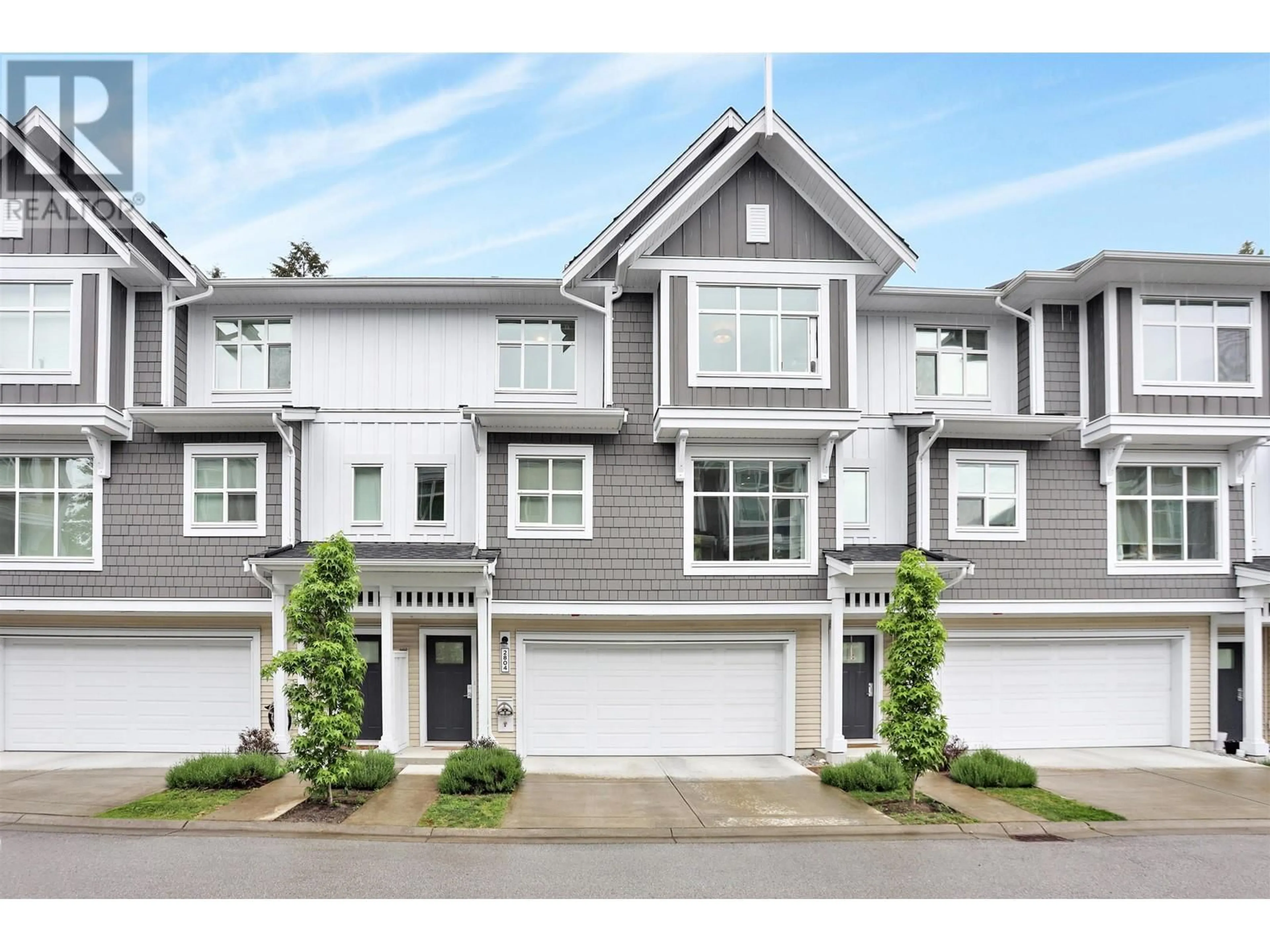 Home with vinyl exterior material, street for 2804 - 23061 LOUGHEED HIGHWAY, Maple Ridge British Columbia V2X4L3