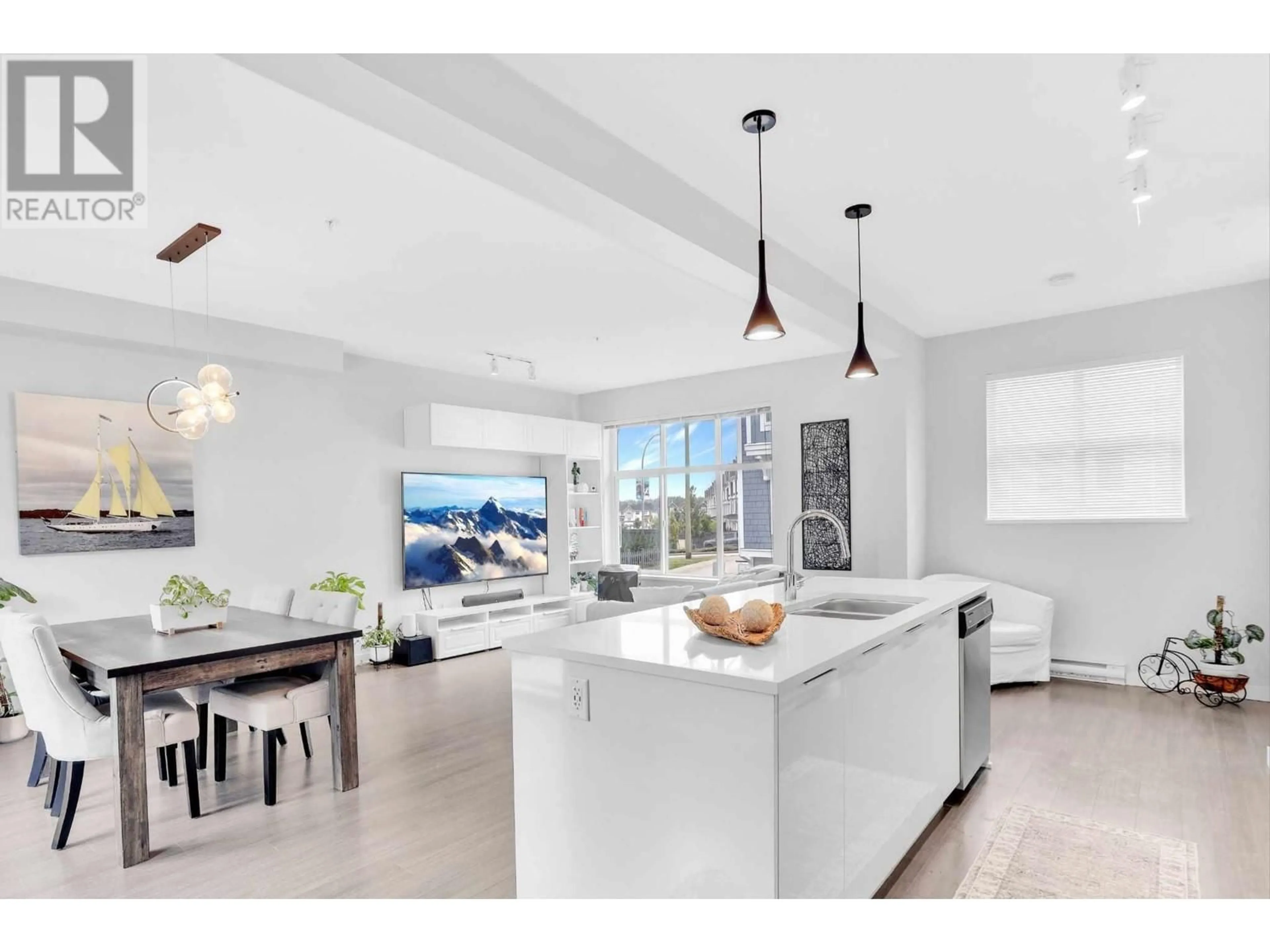 Open concept kitchen, unknown for 2804 - 23061 LOUGHEED HIGHWAY, Maple Ridge British Columbia V2X4L3