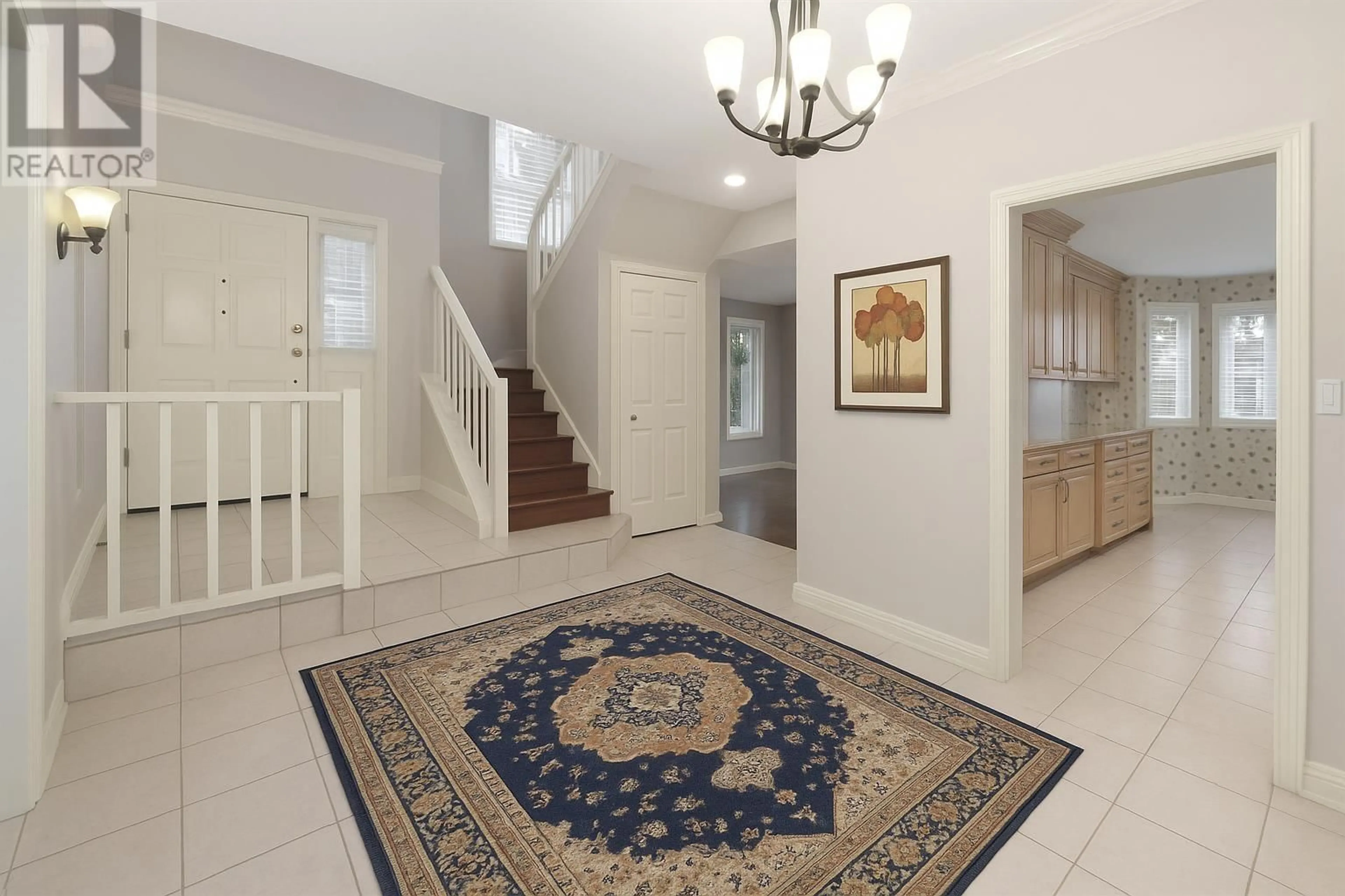 Indoor entryway for 2 - 8171 STEVESTON HIGHWAY, Richmond British Columbia V7A1M4