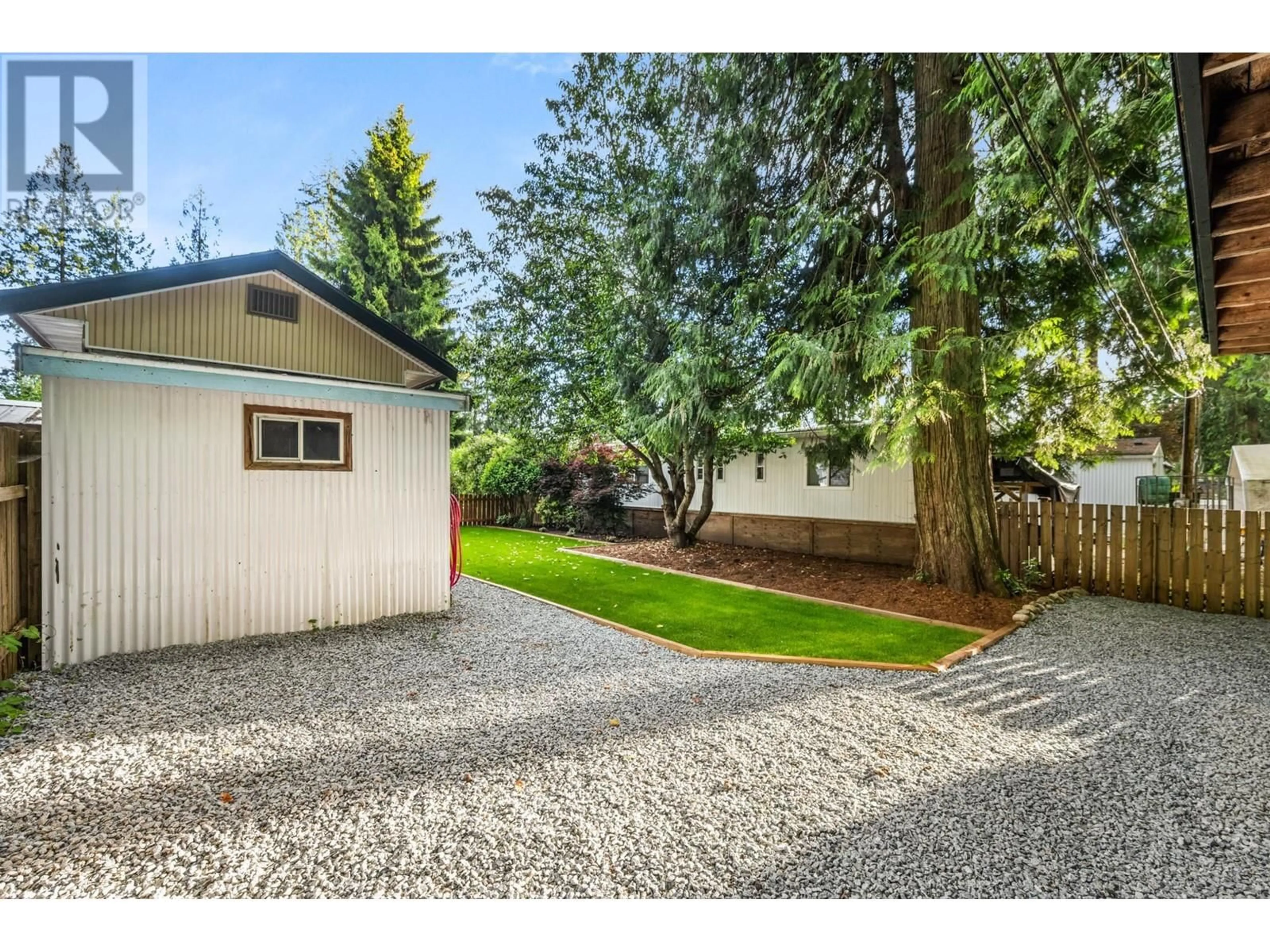 Shed for 33 - 23325 CALVIN CRESCENT, Maple Ridge British Columbia V2X4S3