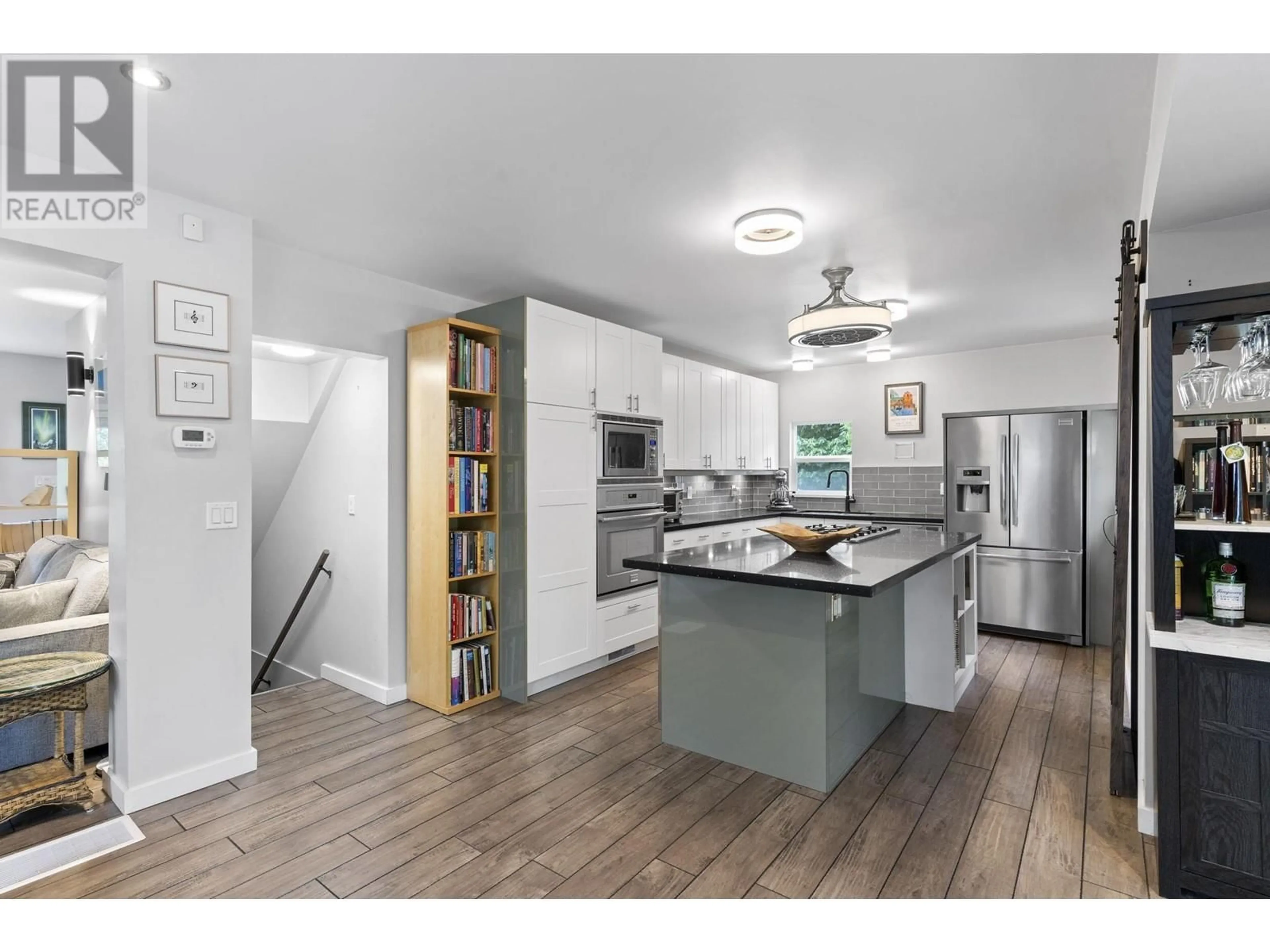 Open concept kitchen, unknown for 12084 232ND STREET, Maple Ridge British Columbia V2X6T3