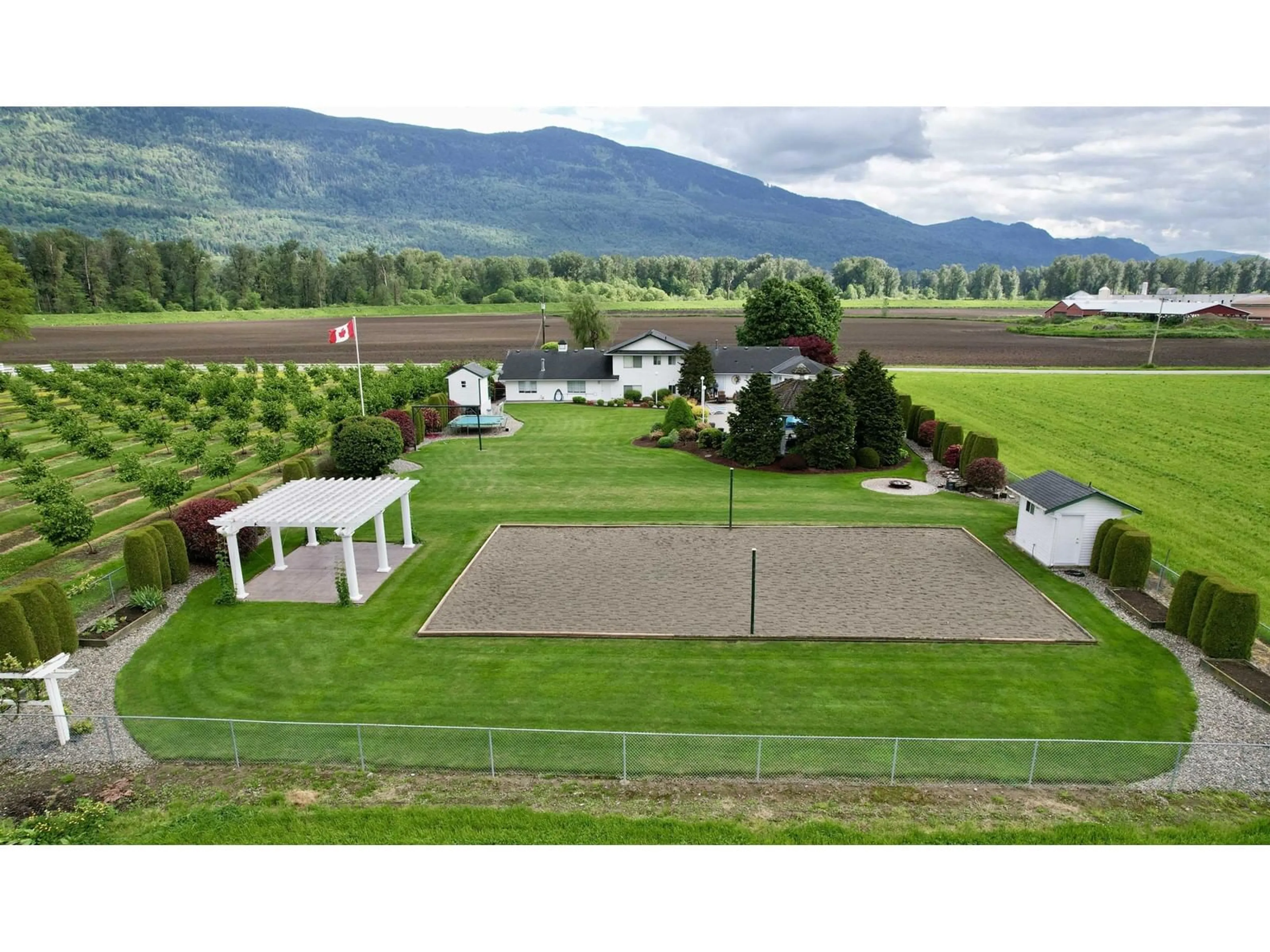 A pic from outside/outdoor area/front of a property/back of a property/a pic from drone, mountain view for 42277 SINCLAIR ROAD, Chilliwack British Columbia V2R4N8