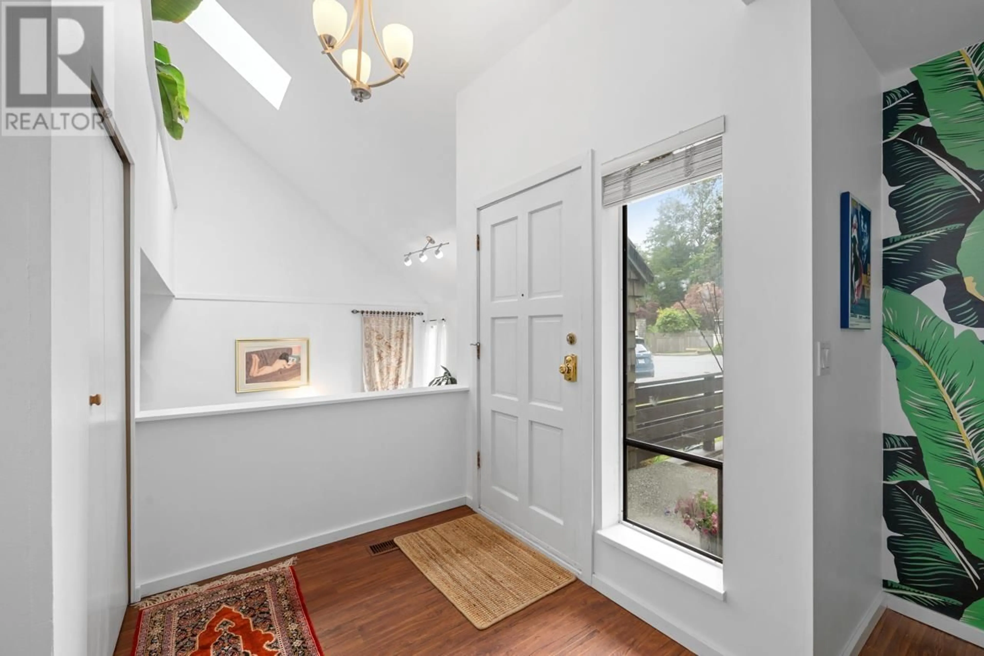 Indoor entryway for 7860 MARCHWOOD PLACE, Vancouver British Columbia V5S4A6