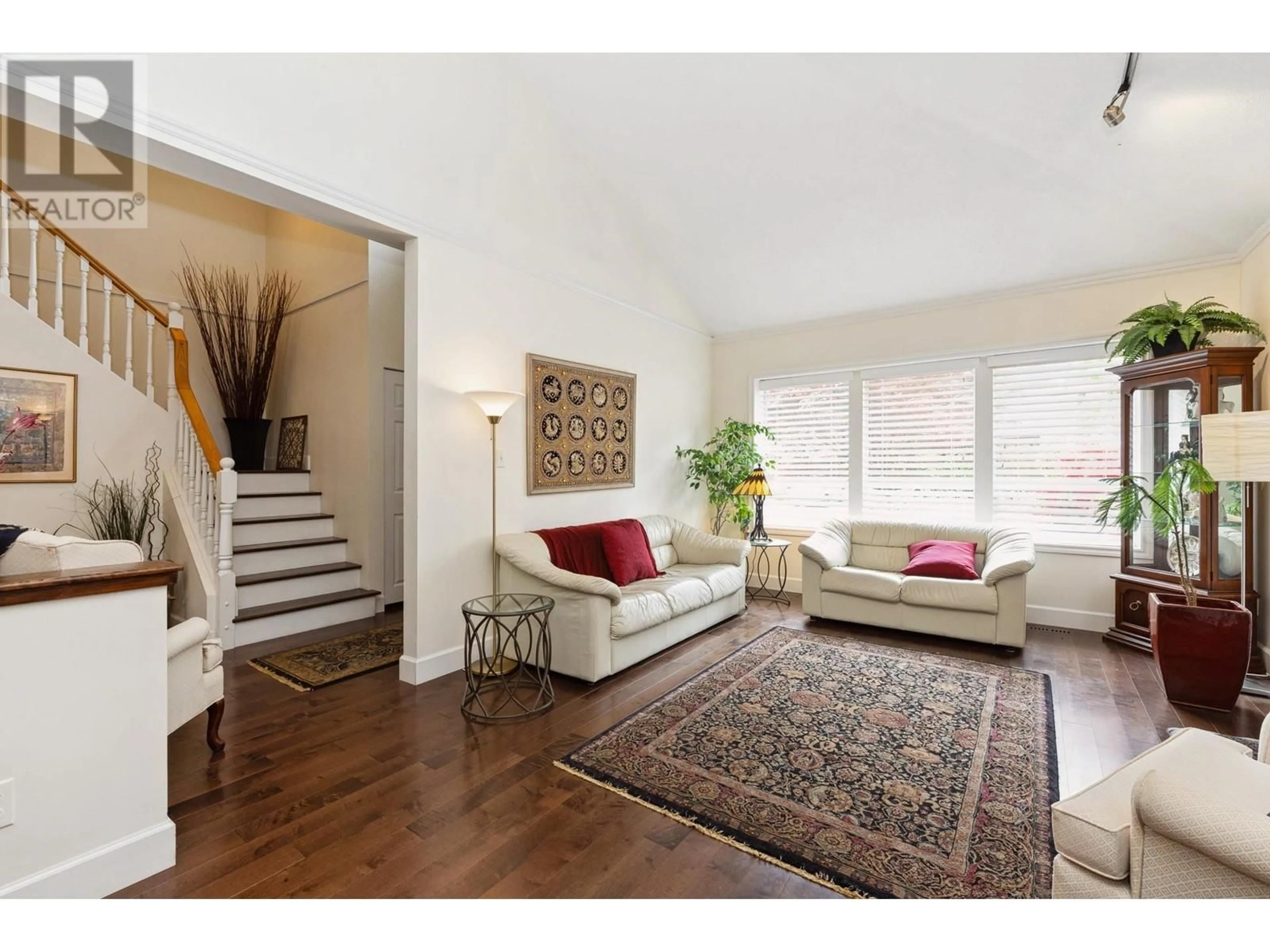 Living room with furniture, unknown for 4728 UNDERWOOD AVENUE, North Vancouver British Columbia V7K3A8