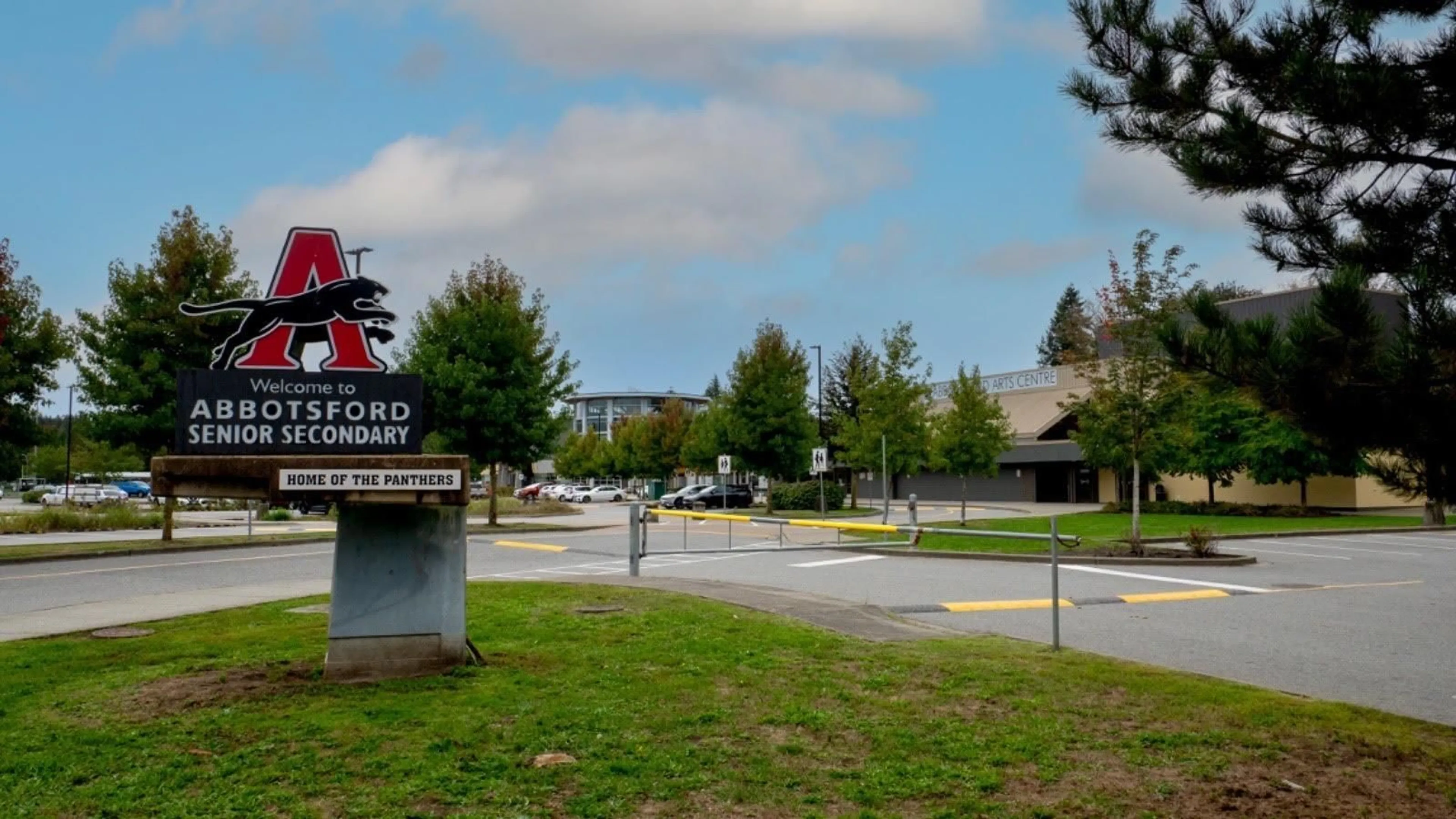 Blurry image for 2 - 2360 CRESCENT, Abbotsford British Columbia V2S3M2