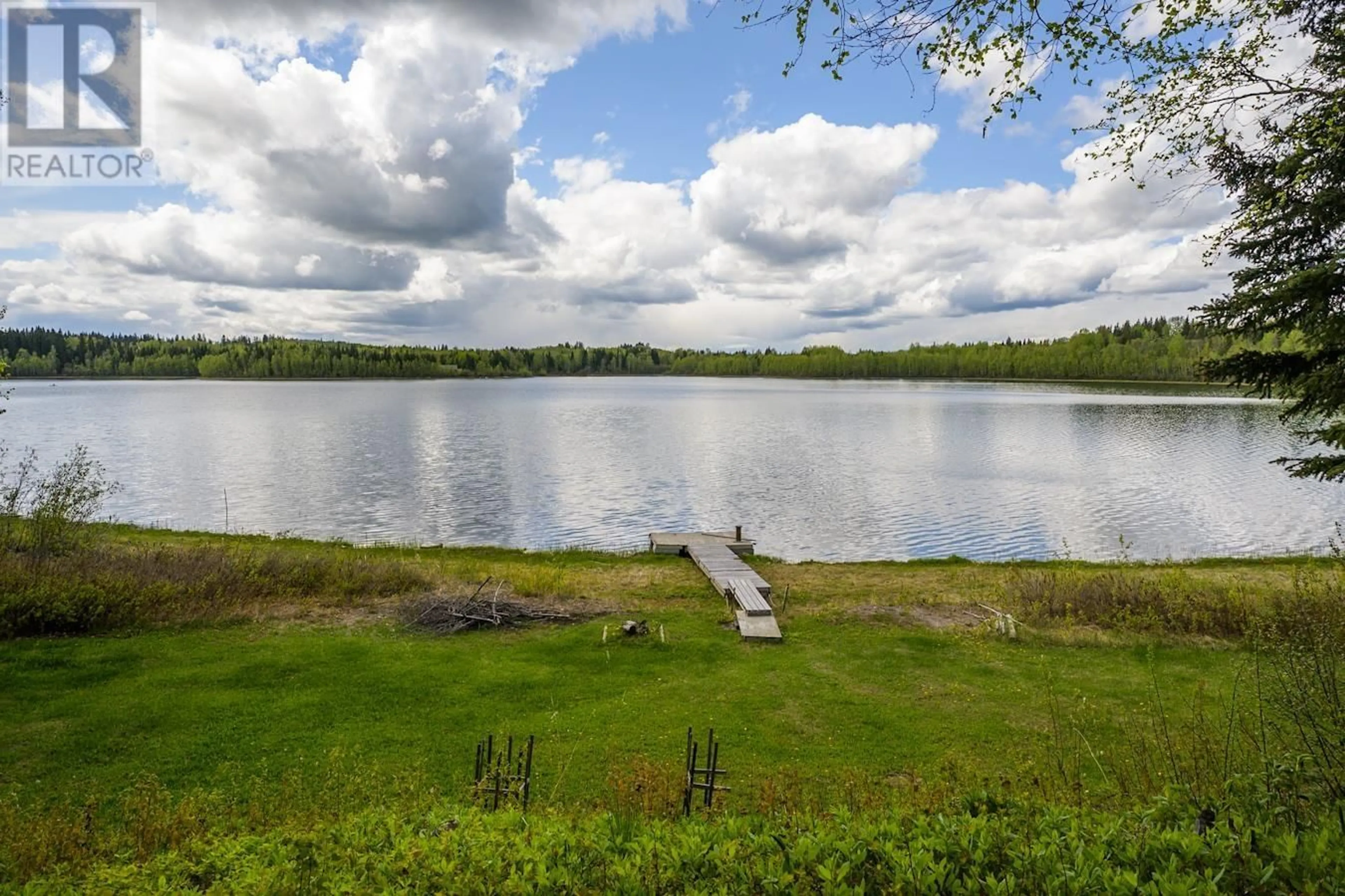 A pic from outside/outdoor area/front of a property/back of a property/a pic from drone, water/lake/river/ocean view for 18045 WOODS ROAD, Prince George British Columbia V2K5K7