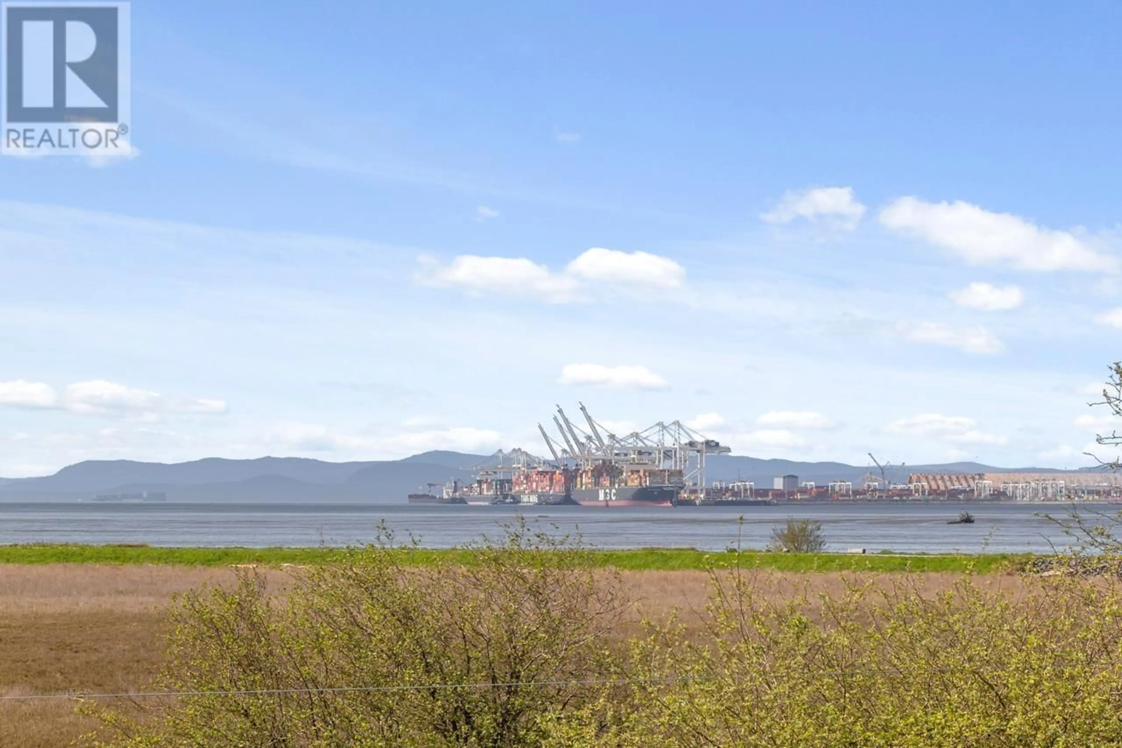 Blurry image for 603 - 2499 RABBIT DRIVE, Tsawwassen British Columbia V4M0G4