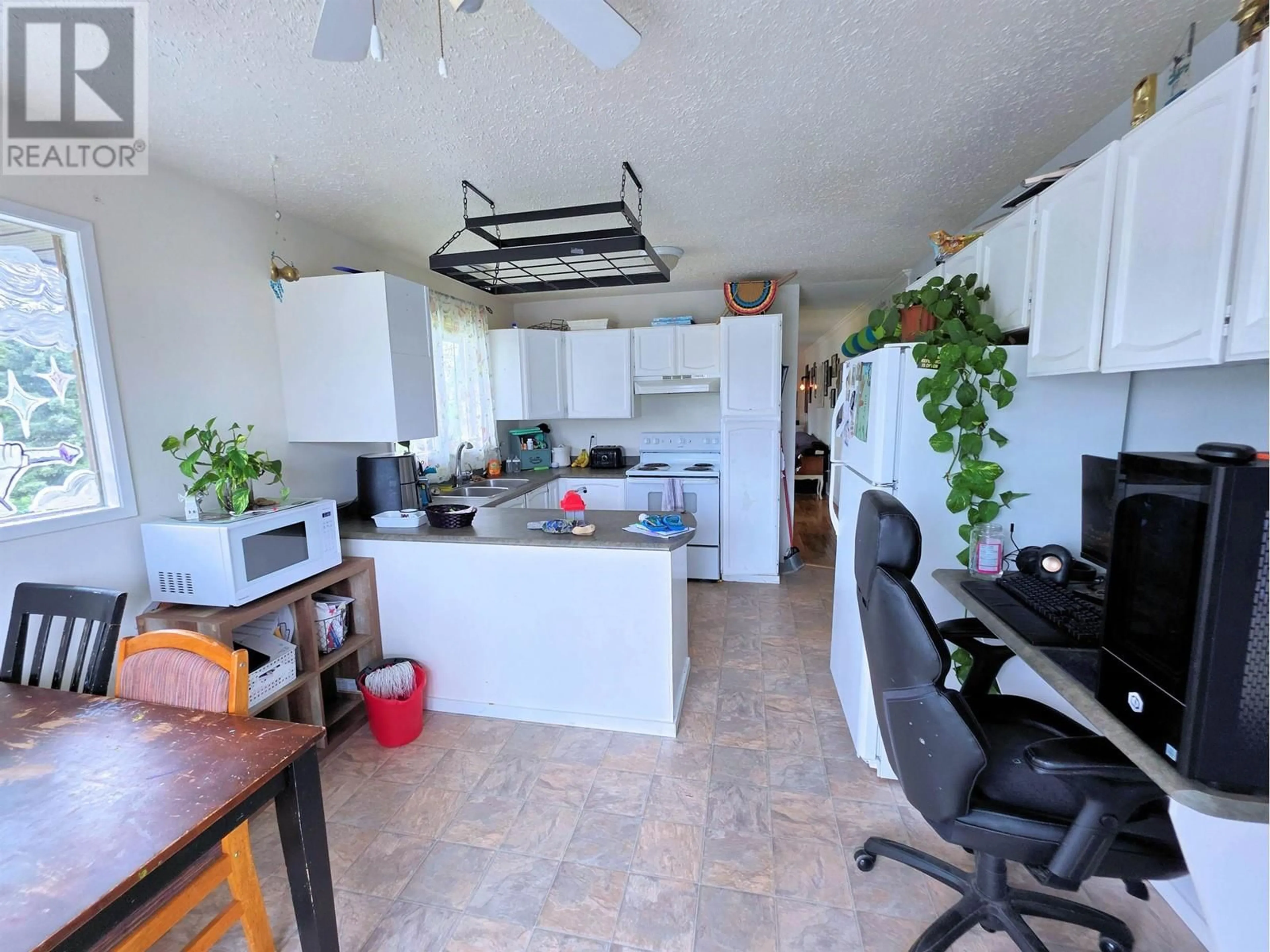 A pic of a room for 7573 ST PATRICK AVENUE, Prince George British Columbia V2N4C7