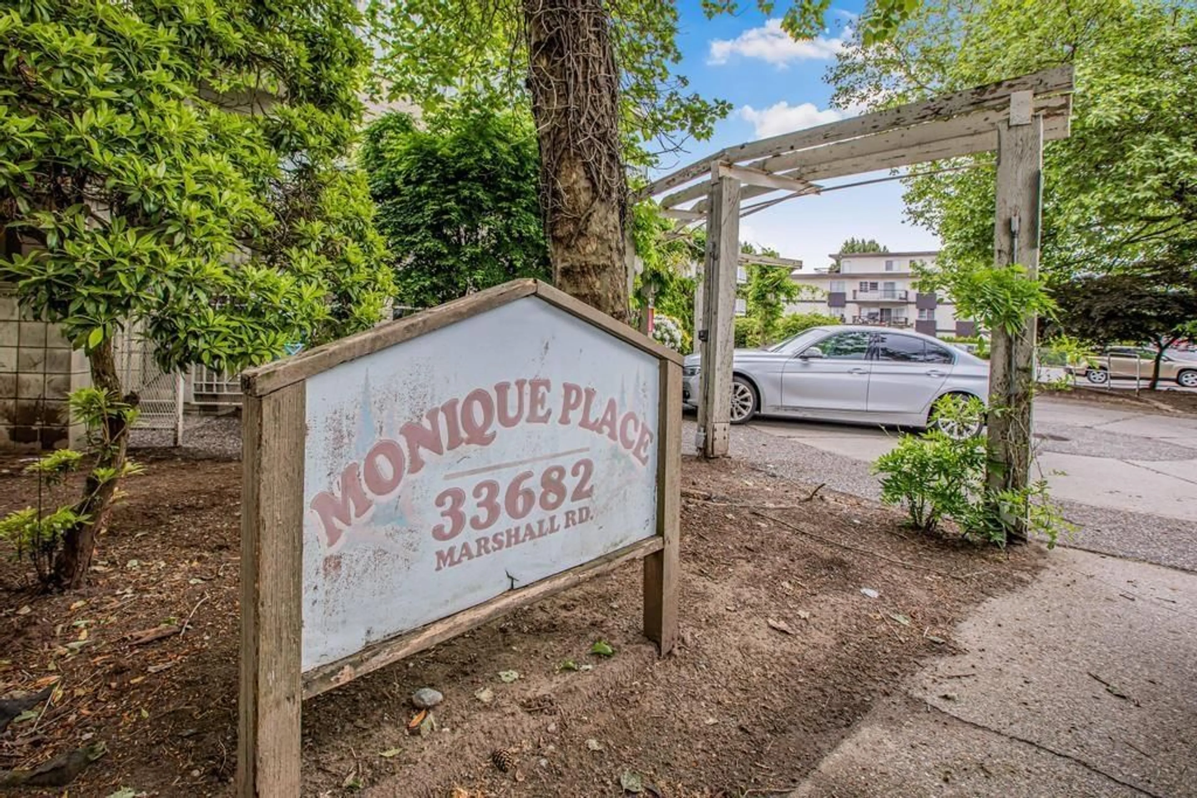 Patio, mountain view for 11 - 33682 MARSHALL, Abbotsford British Columbia V2S1L1