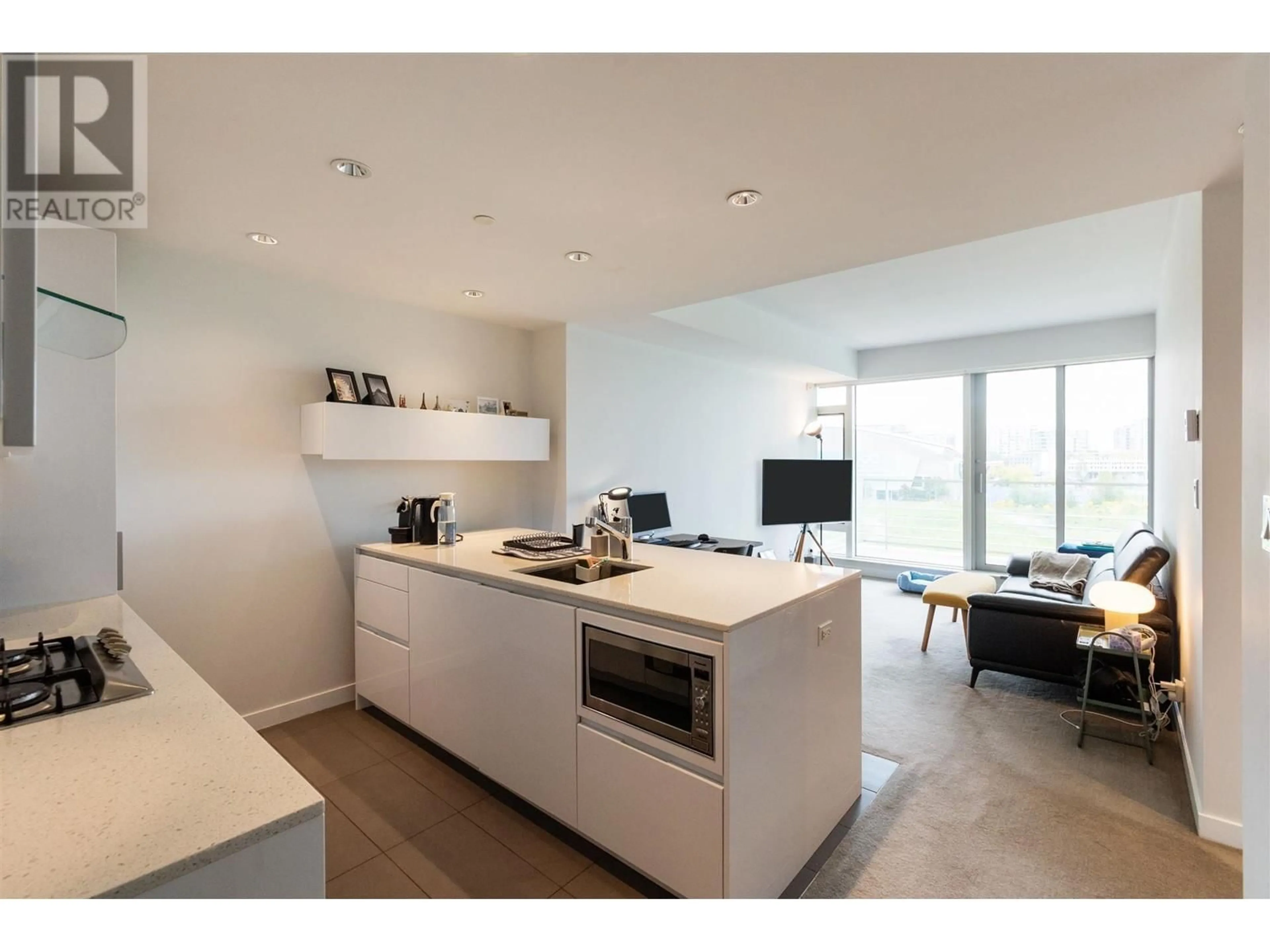 Open concept kitchen, unknown for 403 - 5111 BRIGHOUSE WAY, Richmond British Columbia V7C0A6