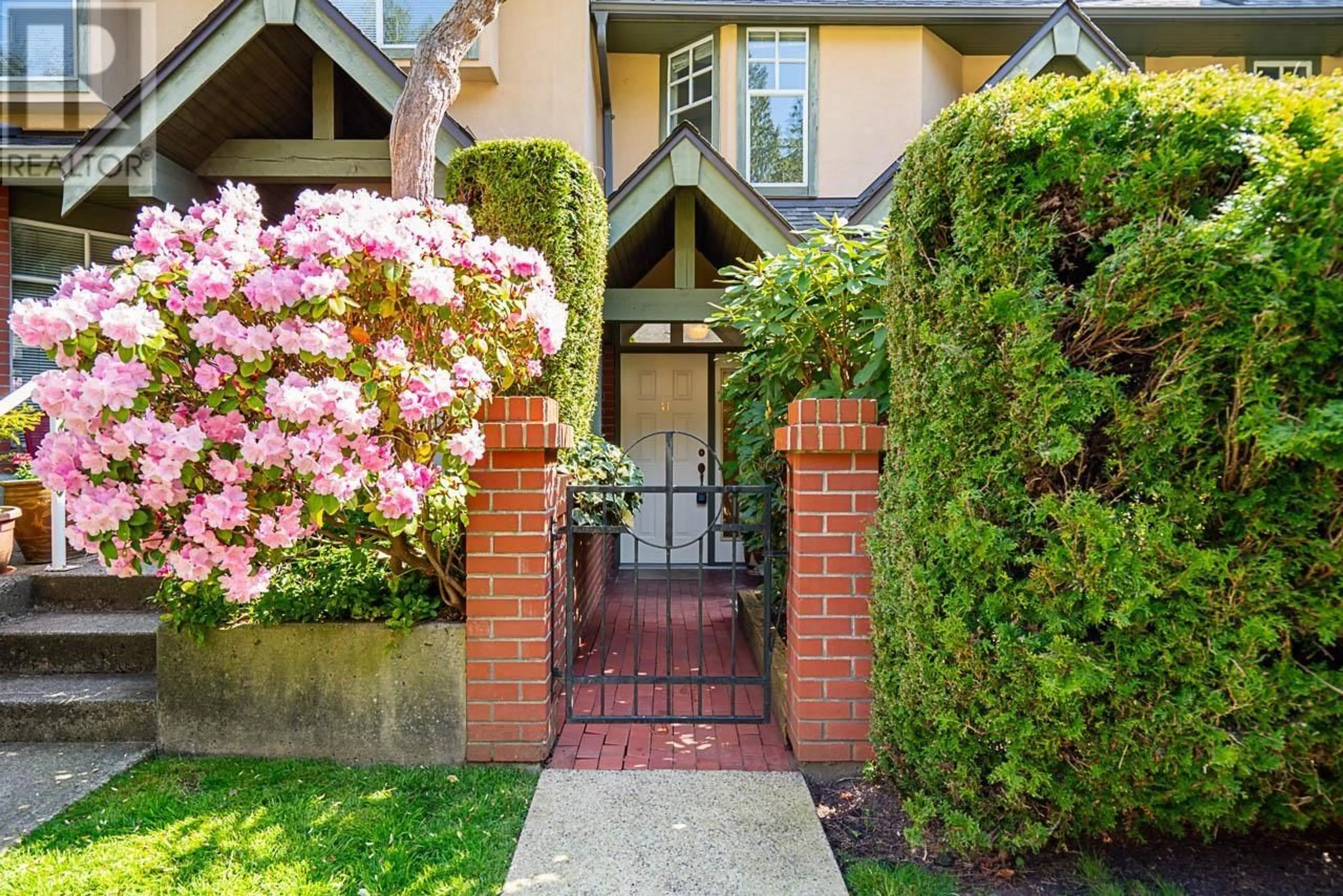 Unknown for 41 - 5880 HAMPTON PLACE, Vancouver British Columbia V6T2E9