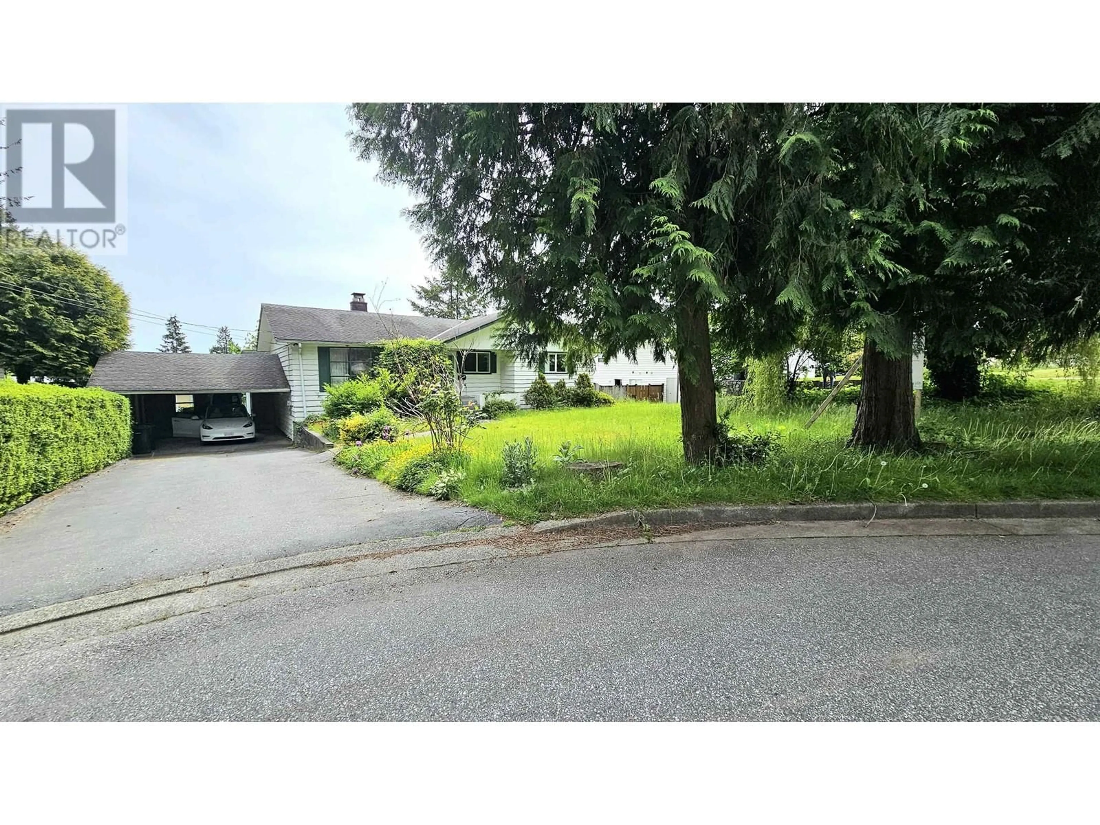 A pic from outside/outdoor area/front of a property/back of a property/a pic from drone, street for 1166 CHARLAND AVENUE, Coquitlam British Columbia V3K3L1