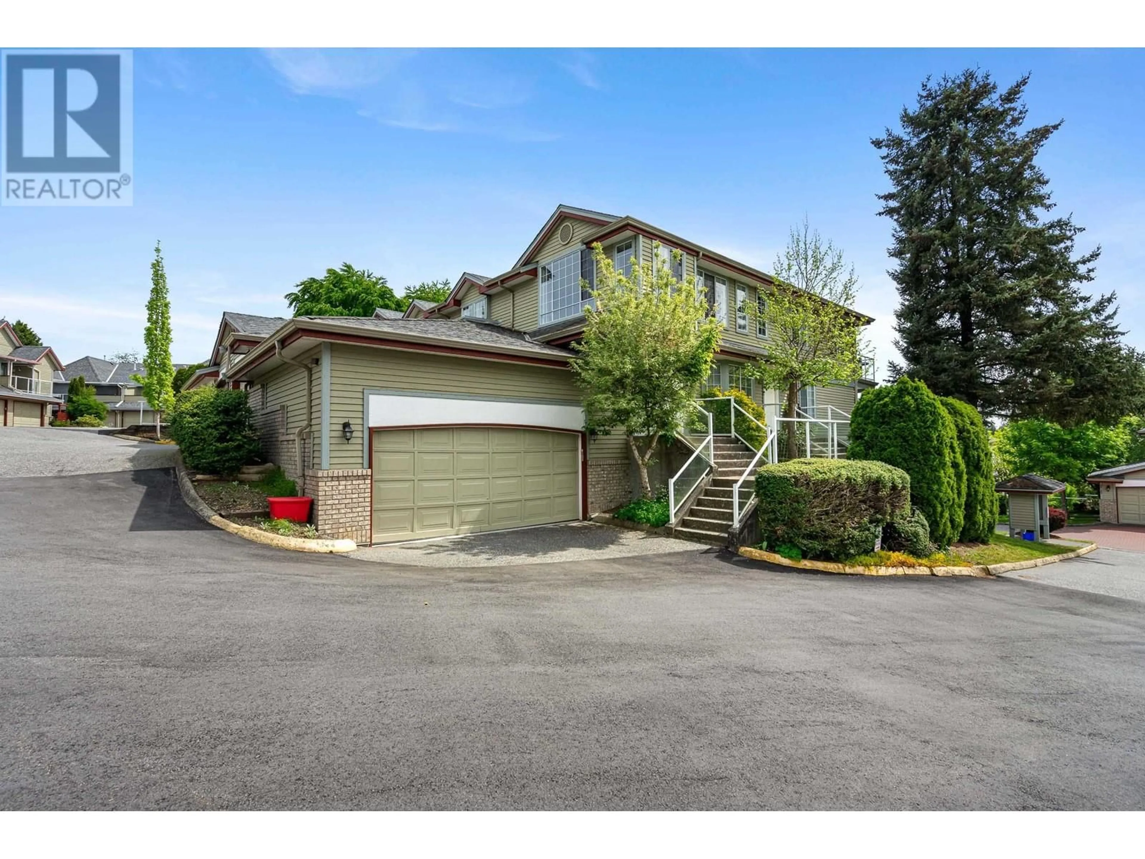 A pic from outside/outdoor area/front of a property/back of a property/a pic from drone, street for 22 - 11502 BURNETT STREET, Maple Ridge British Columbia V2X0Y2