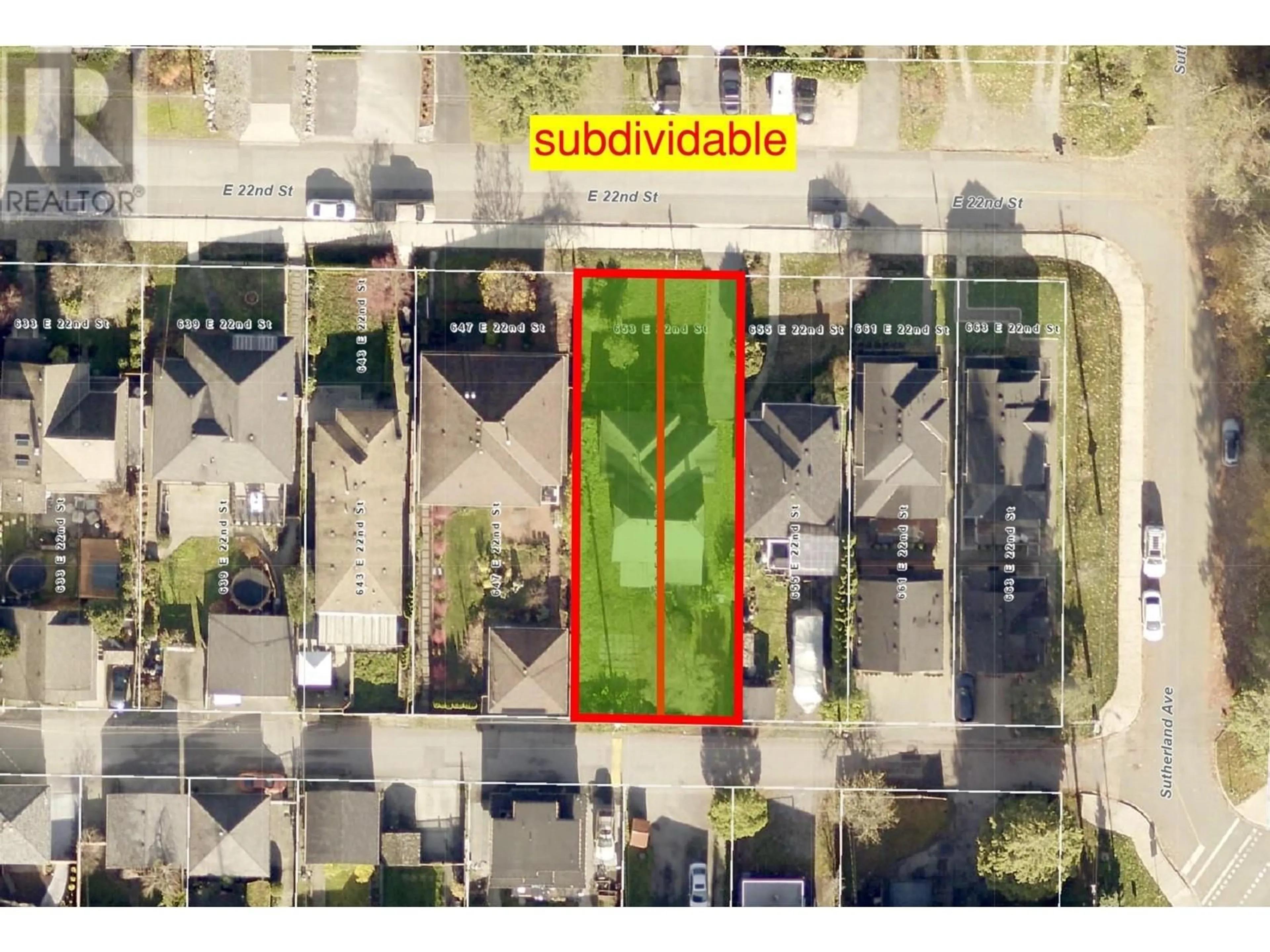 A pic from outside/outdoor area/front of a property/back of a property/a pic from drone, building for 653 22ND STREET, North Vancouver British Columbia V7L3E1