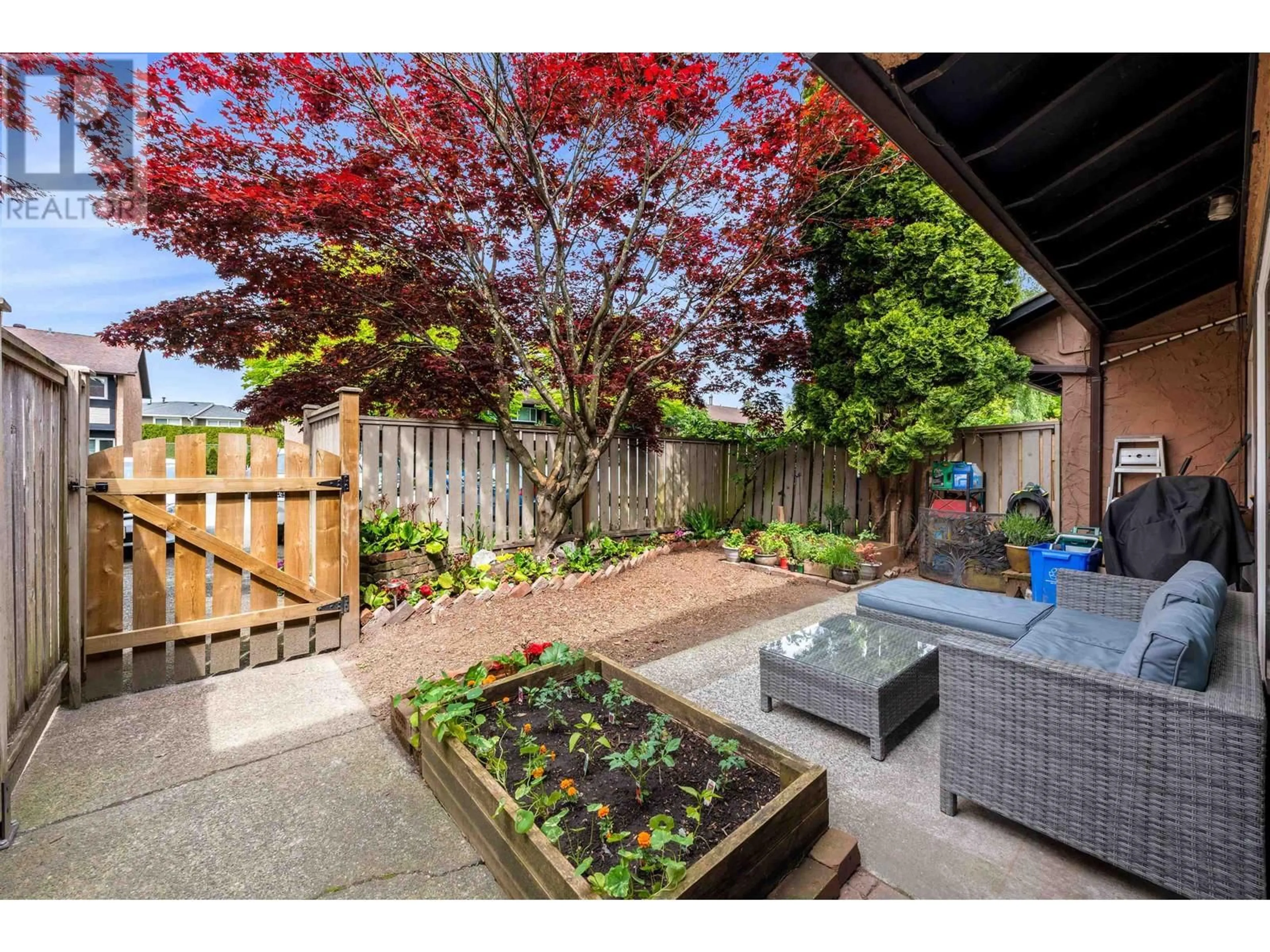 Patio, street for 87 - 10620 NO 4 ROAD, Richmond British Columbia V7A2Z7