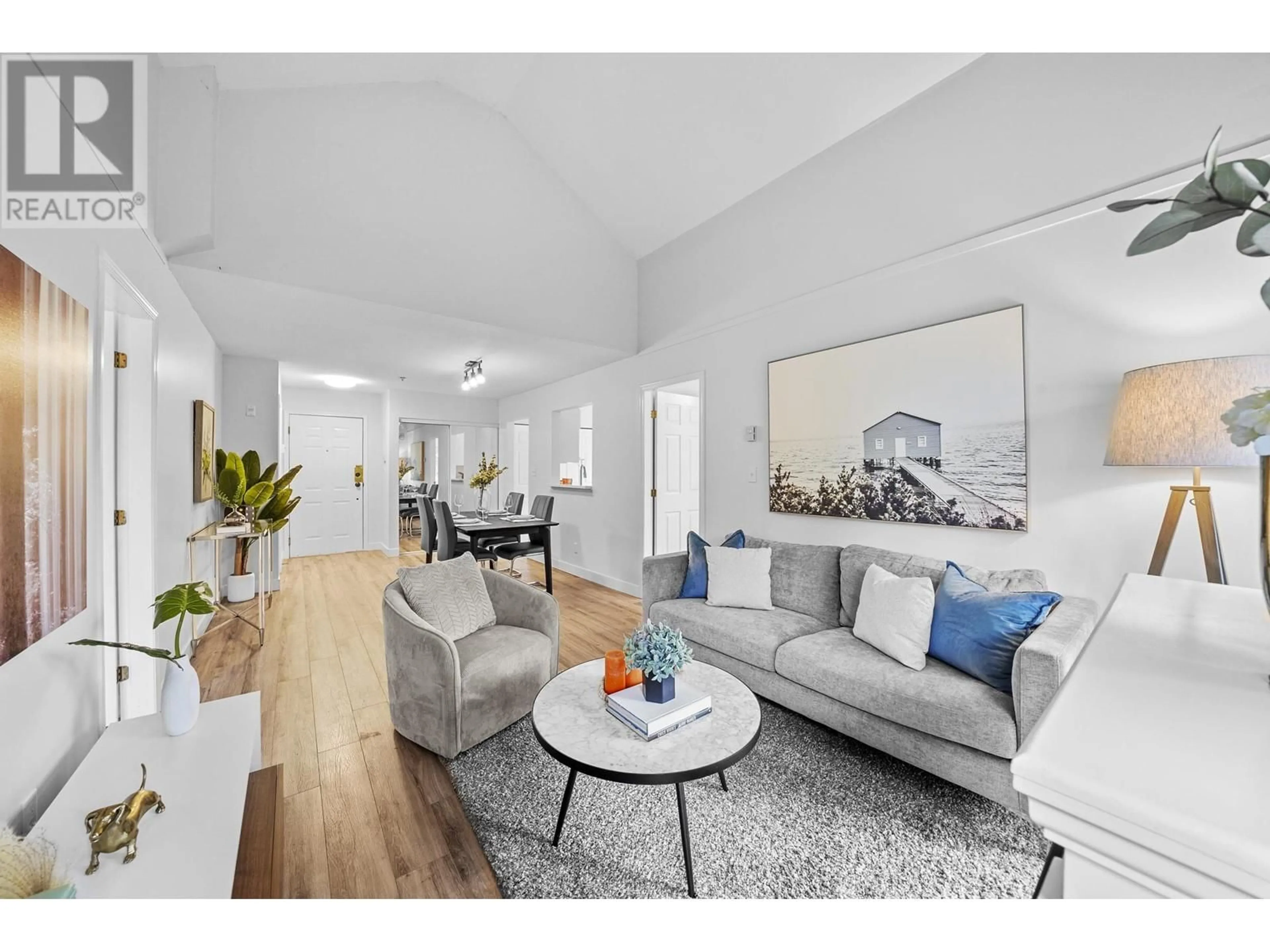 Living room with furniture, unknown for 401 - 1190 EASTWOOD STREET, Coquitlam British Columbia V3B7S1