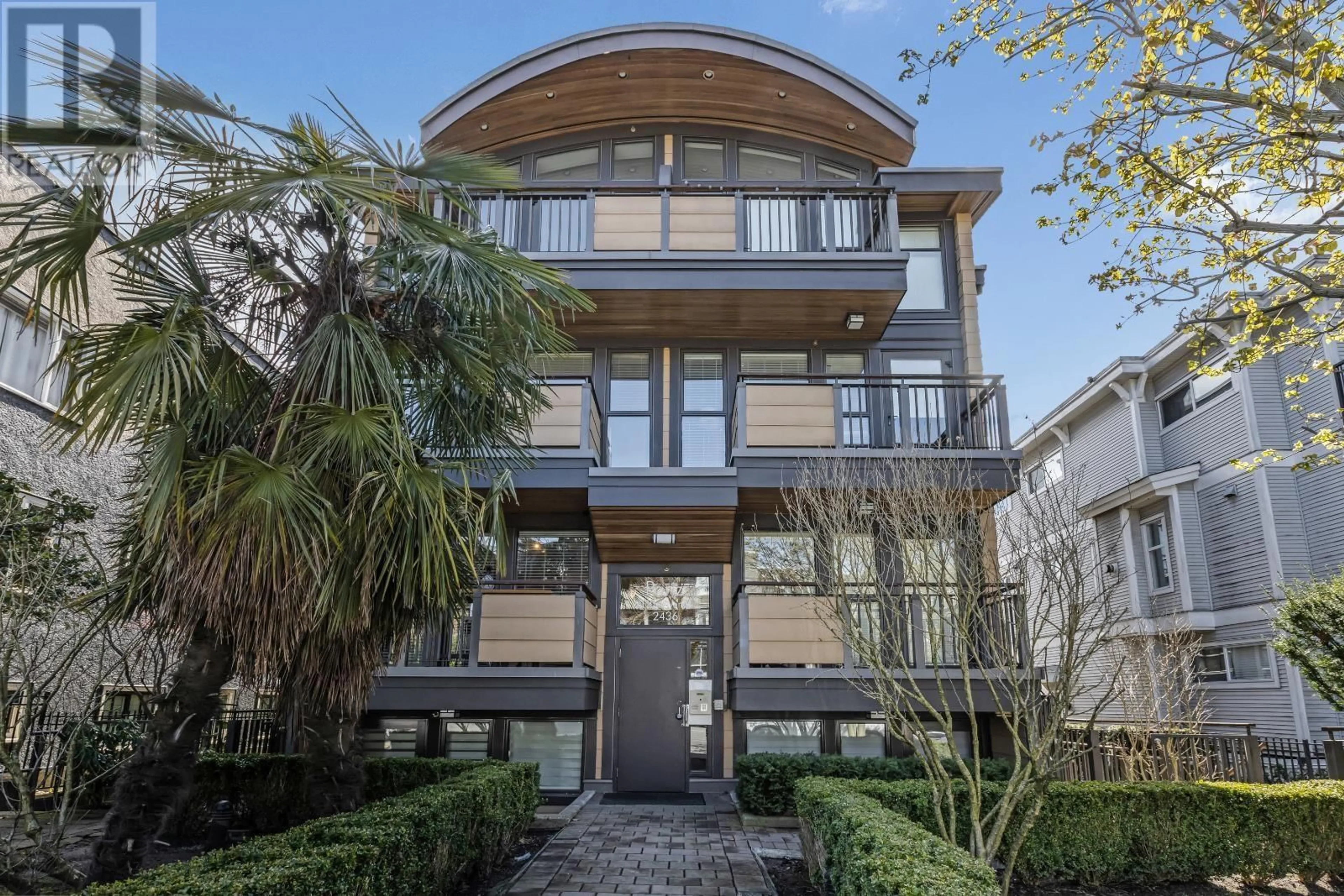 Home with brick exterior material, street for 301 - 2436 4TH AVENUE, Vancouver British Columbia V6K1P3