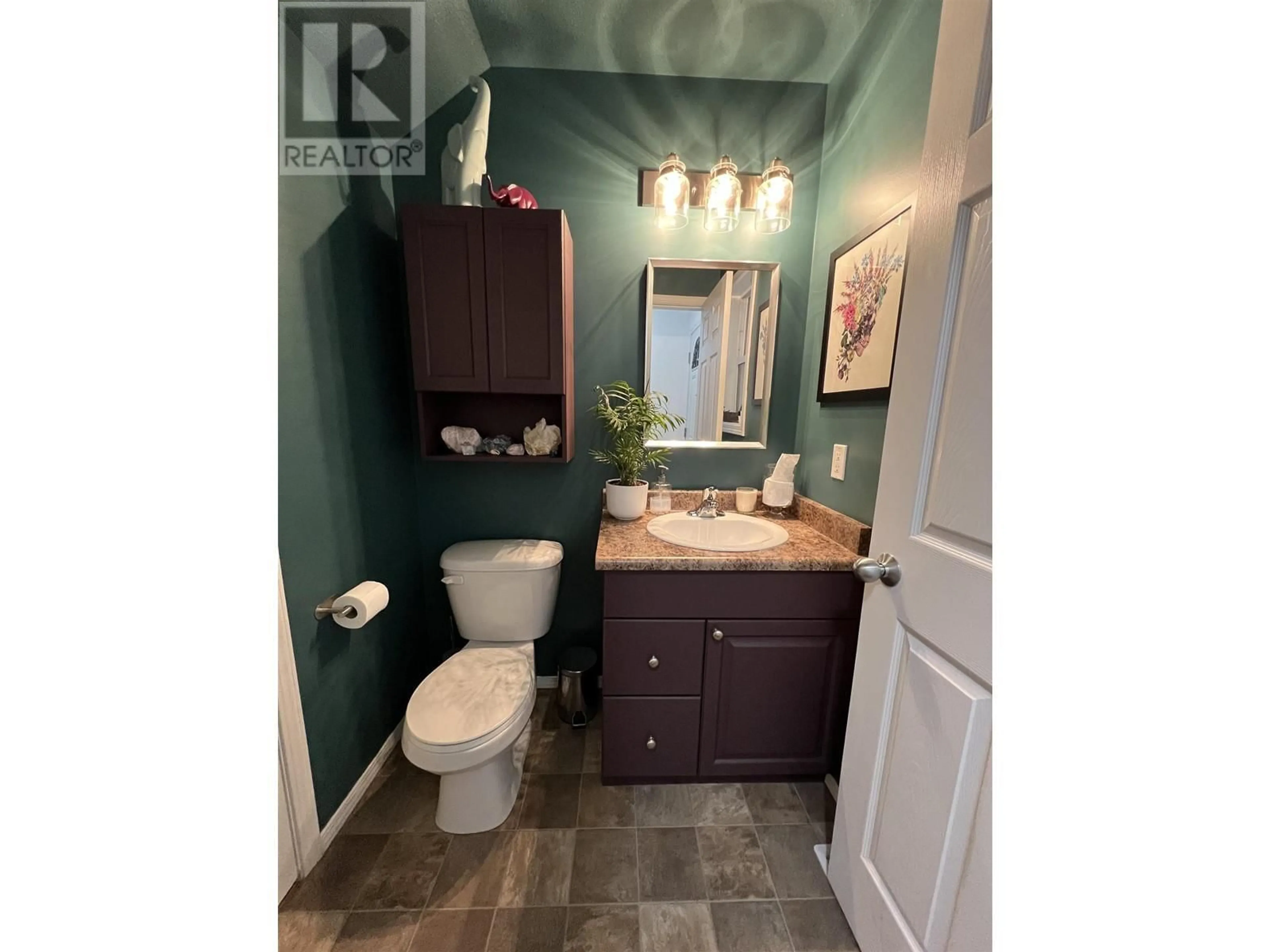 Standard bathroom, ceramic/tile floor for 7 - 4620 52 AVENUE, Fort Nelson British Columbia V0C1R0