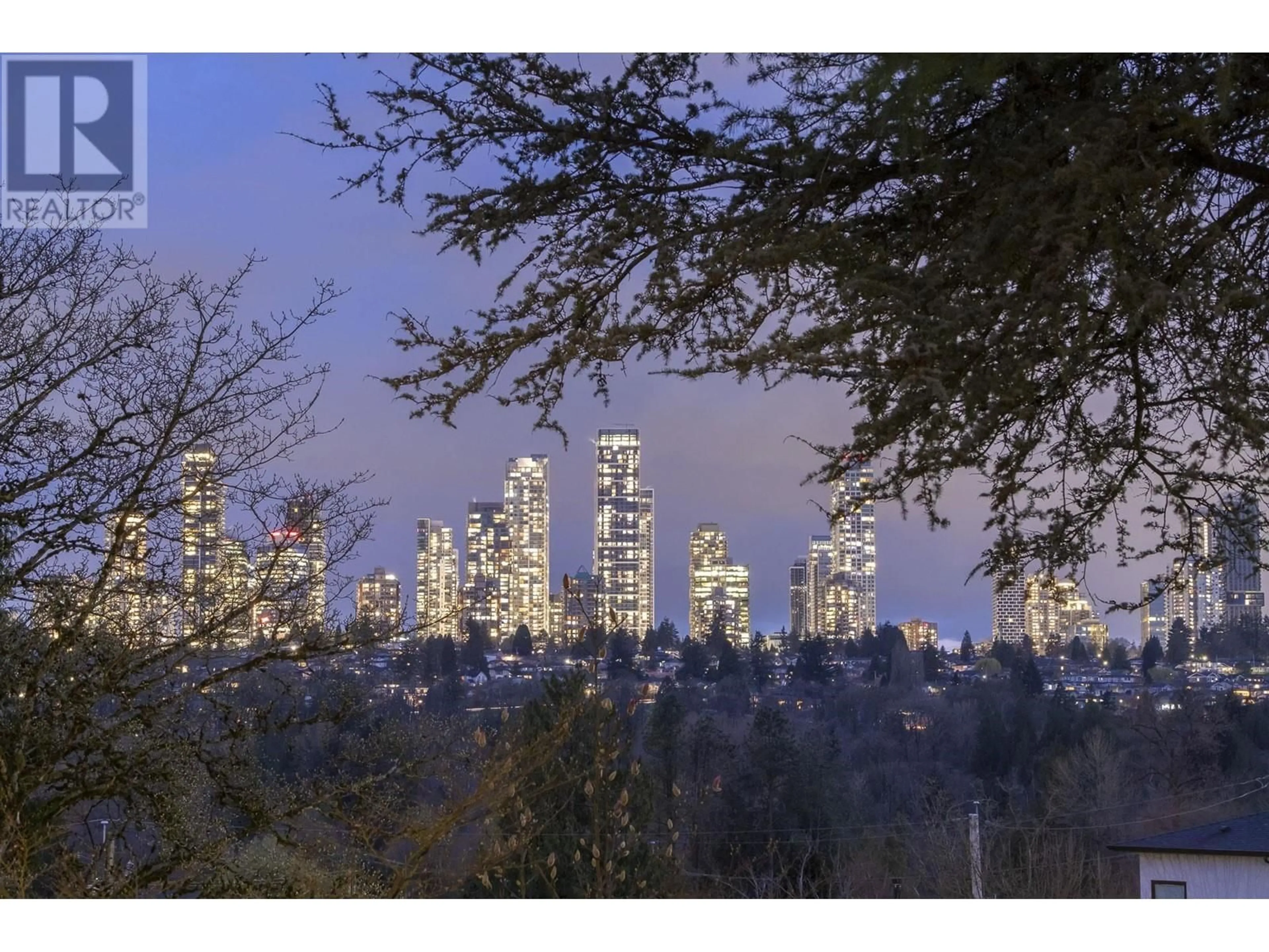 Blurry image for 5305 EGLINTON STREET, Burnaby British Columbia V5G2B4