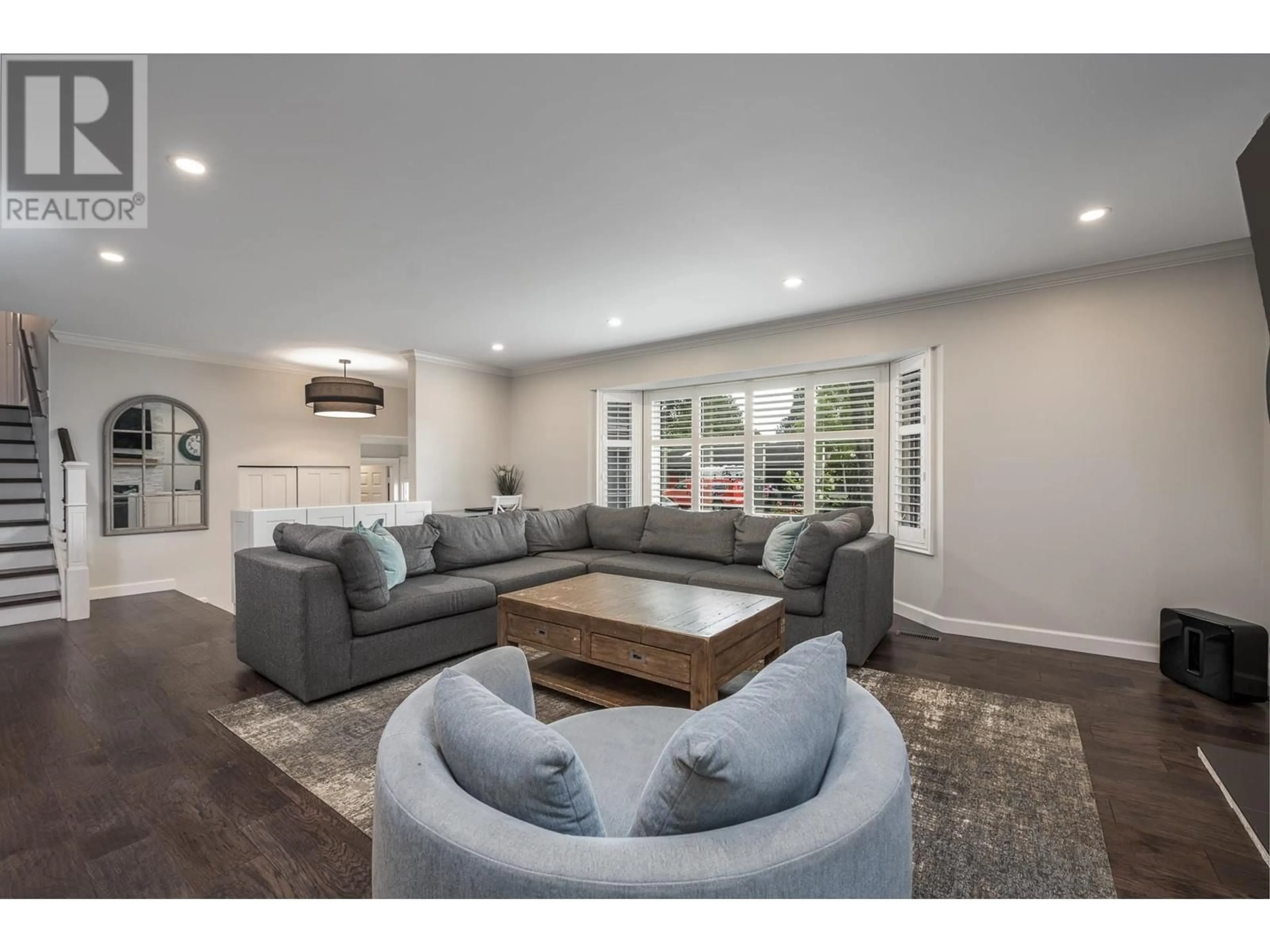 Living room with furniture, unknown for 5047 ERIN WAY, Delta British Columbia V4M1K2
