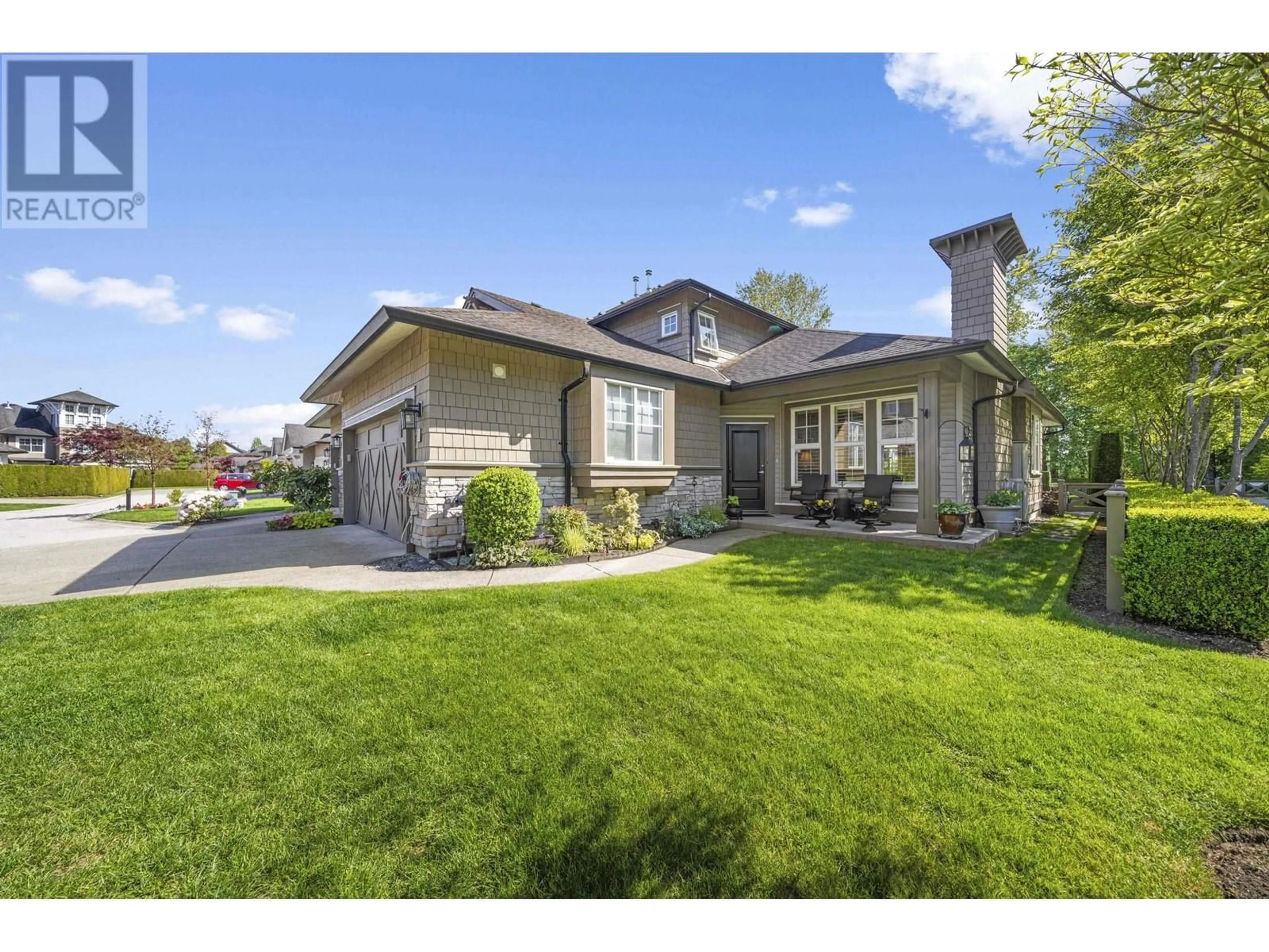Home with brick exterior material, street for 52 - 19452 FRASER WAY, Pitt Meadows British Columbia V3Y0A3