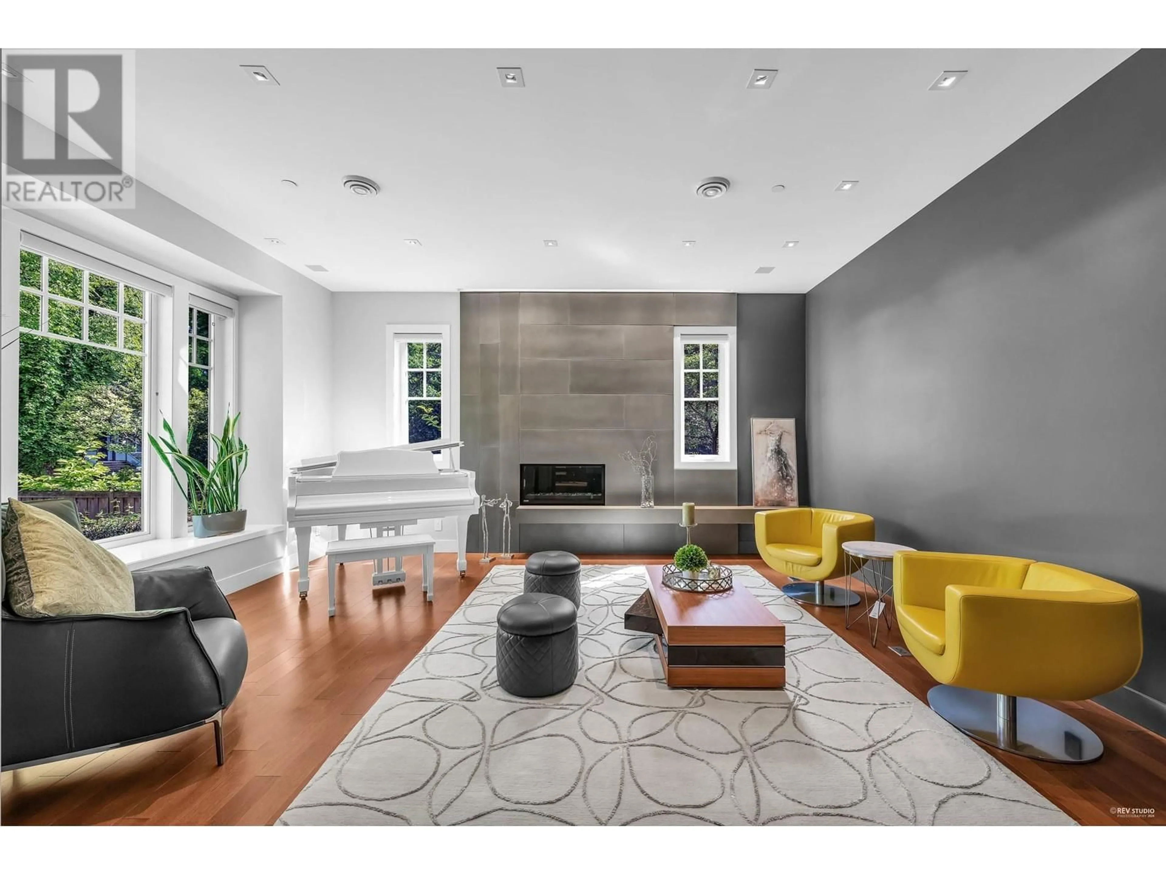 Living room with furniture, unknown for 5961 CHURCHILL STREET, Vancouver British Columbia V6M3H4